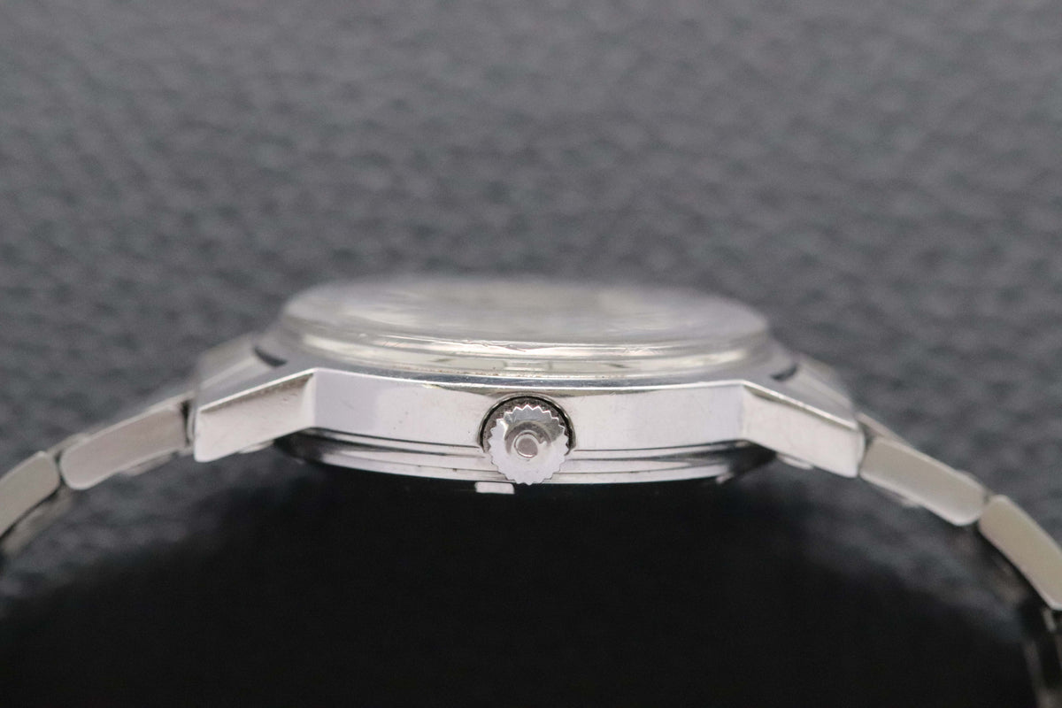 Omega Genève 166.0117 Silver Dial 1972