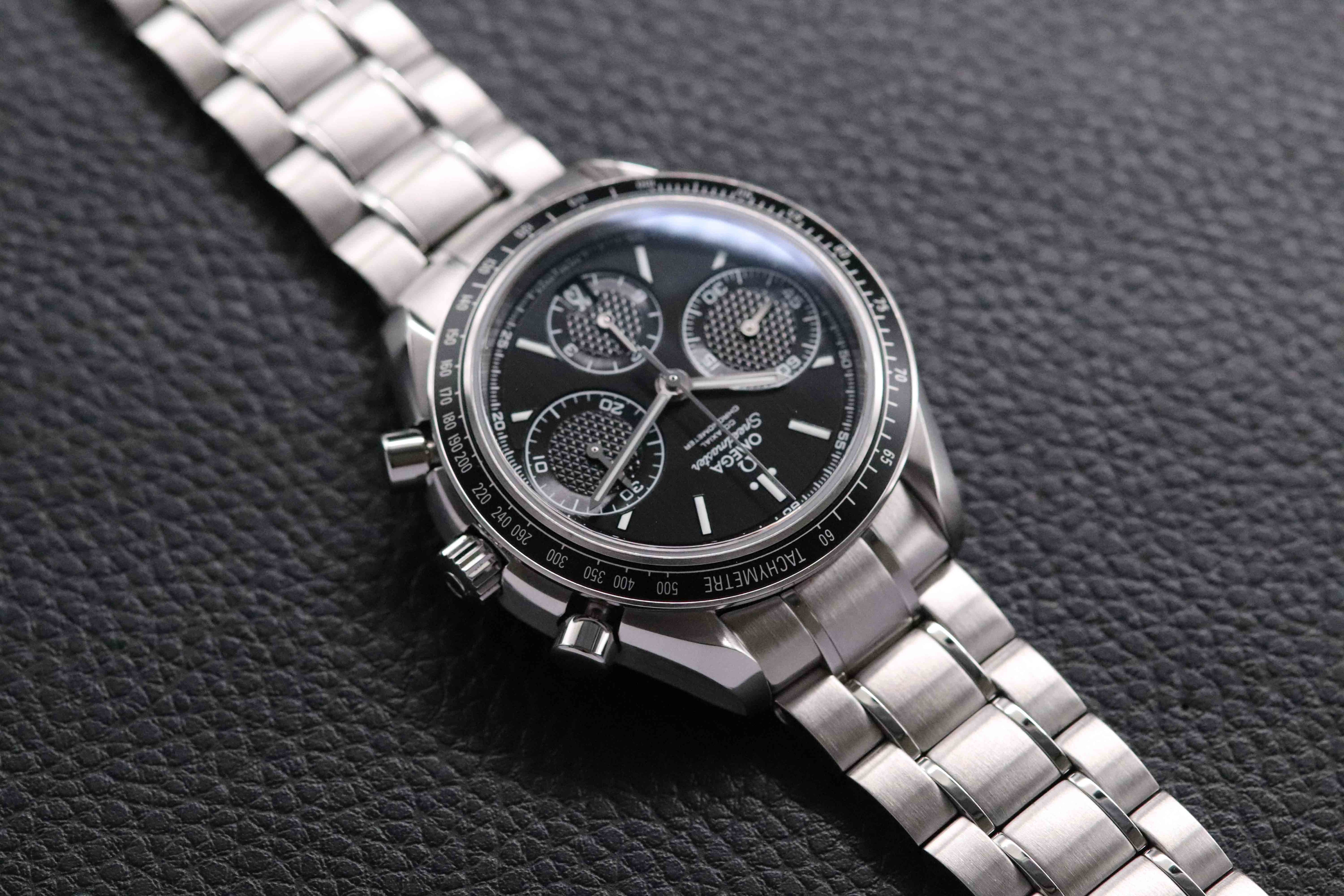 Omega Speedmaster Racing 326.30.40.50.01.001 Black Dial 2018