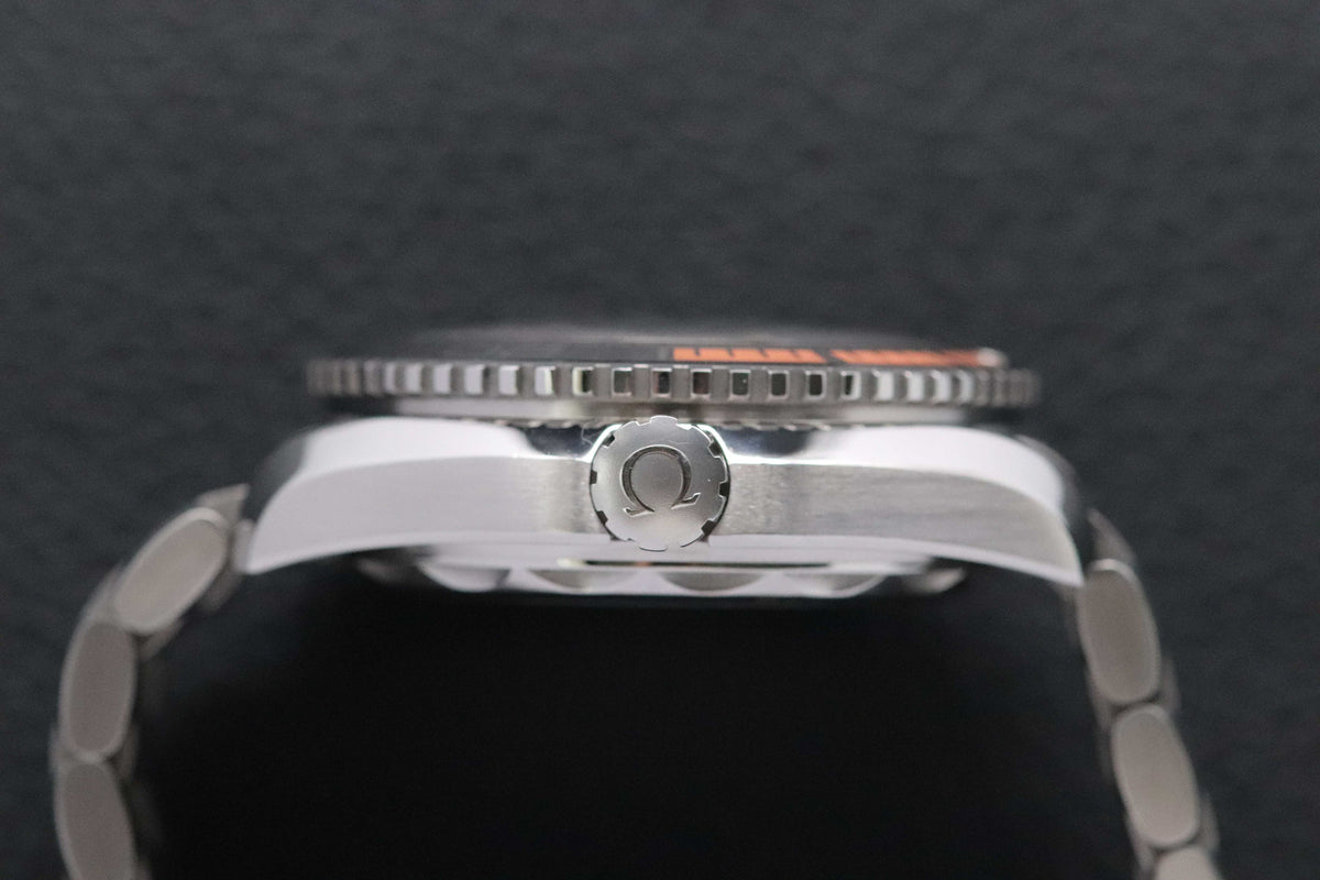 Omega Seamaster Planet Ocean 600M 215.30.44.21.01.002 Fullset 2019 Box+Papers