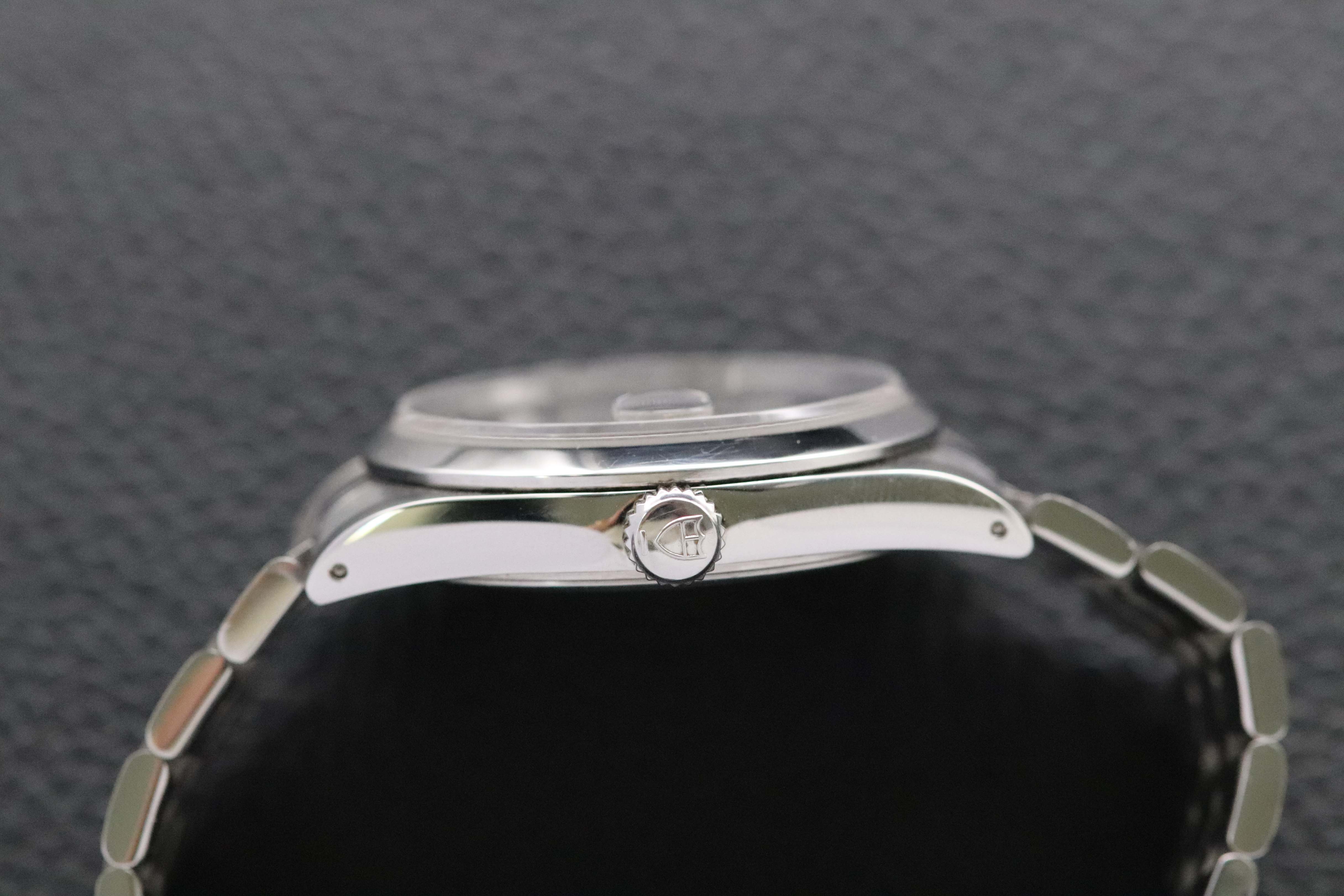 Tudor Date-Day 76200 Black Dial 2019 PAPERS
