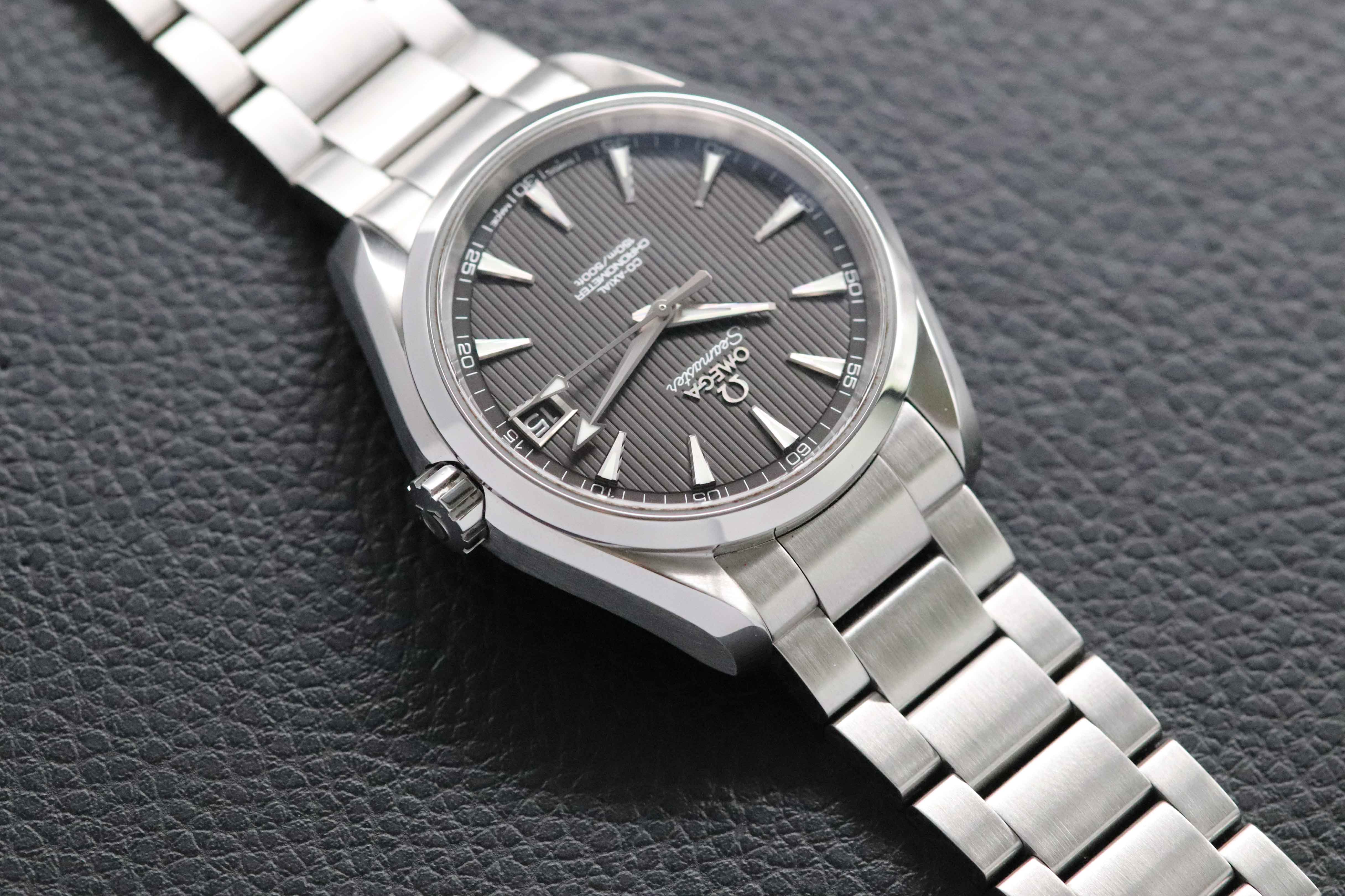 Omega Seamaster Aqua Terra 231.10.39.21.06.001 con quadrante grigio, 2013, con documenti
