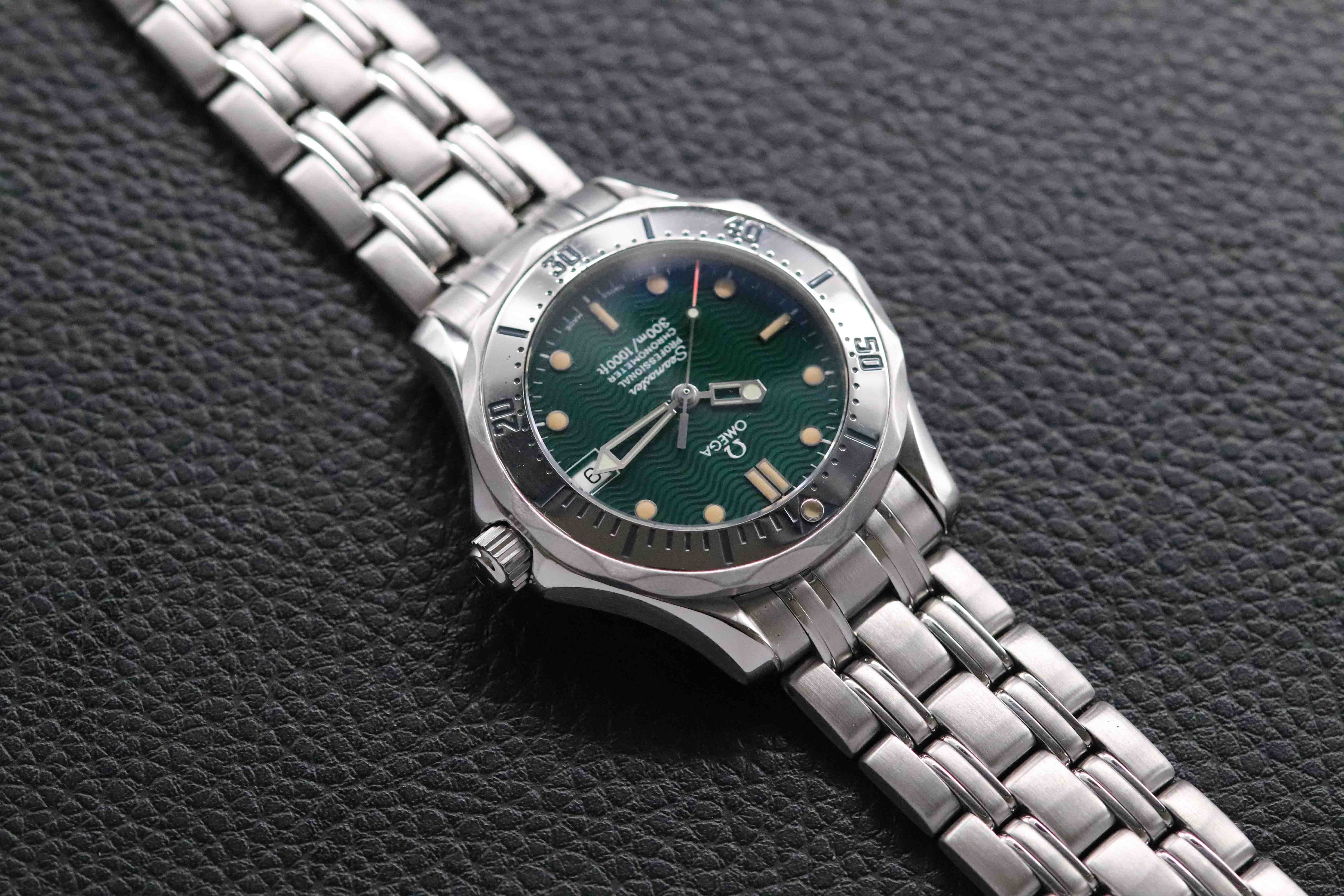 Omega Seamaster 300 2553.41 Jacques Mayol Green Fullset 1996 Box+Papers