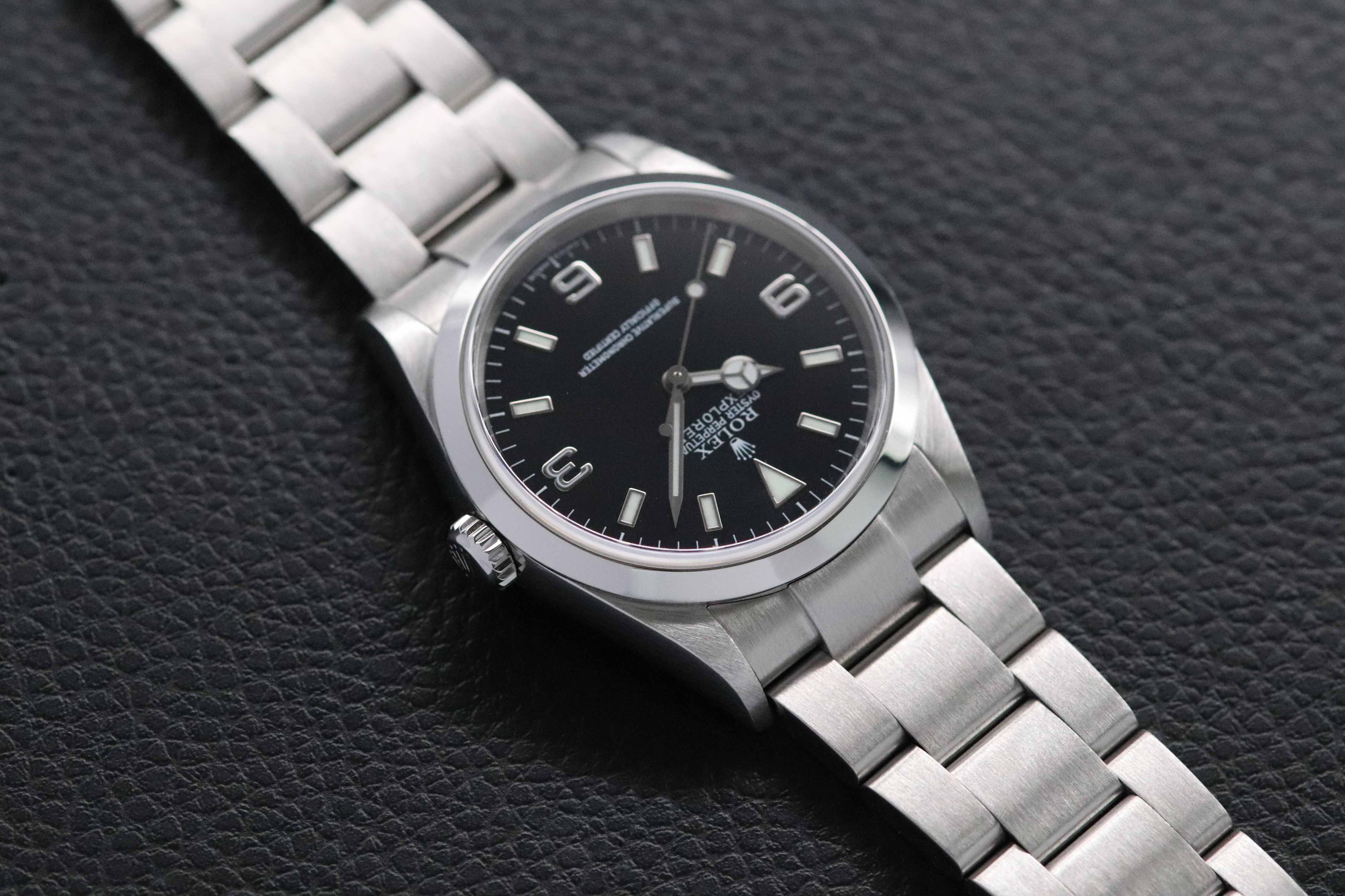 Rolex Explorer 114270 Complete Set 2002 Box + Papers