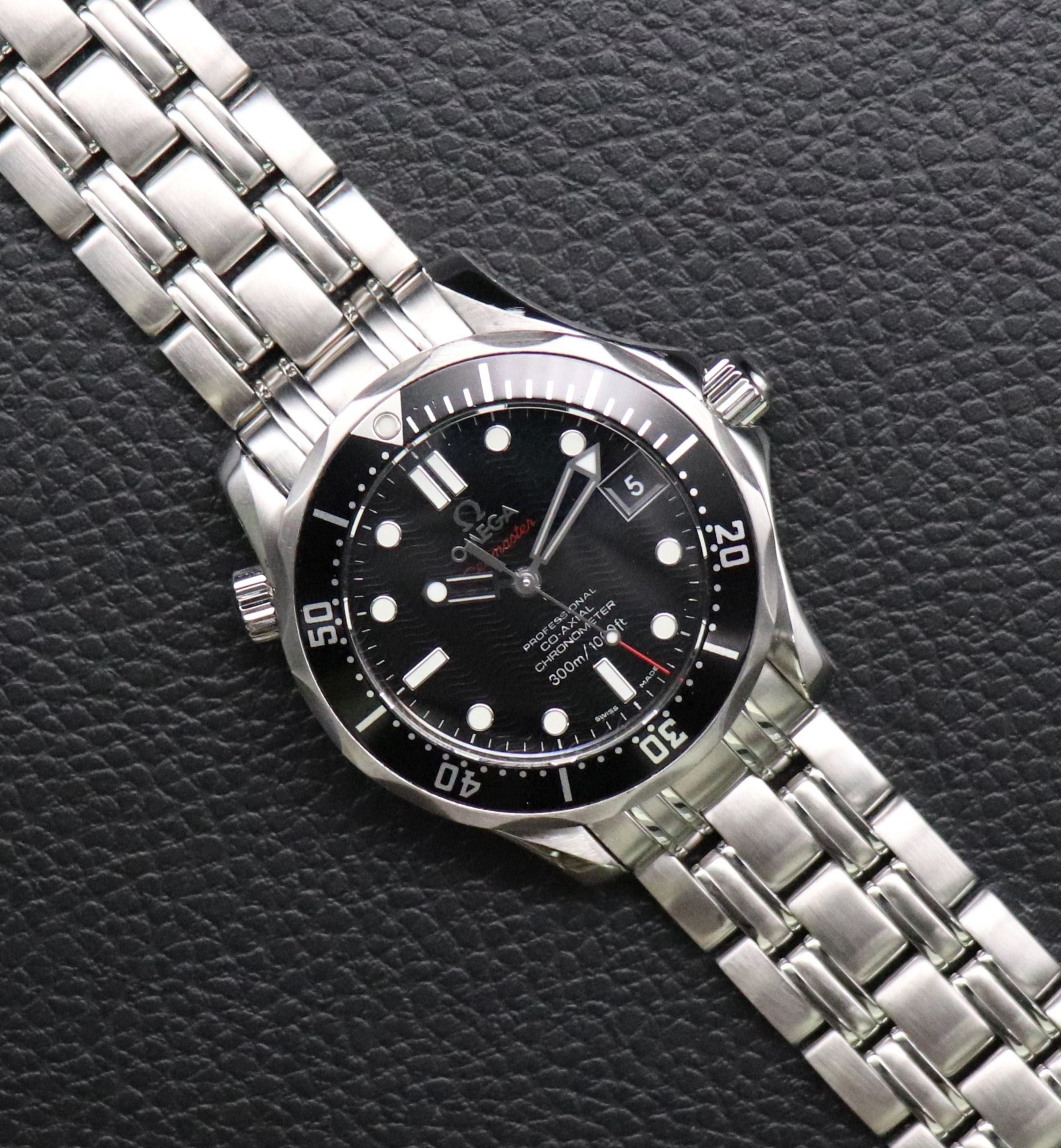 Omega Seamaster Diver 300M 212.30.36.20.01.001 Papers 2011