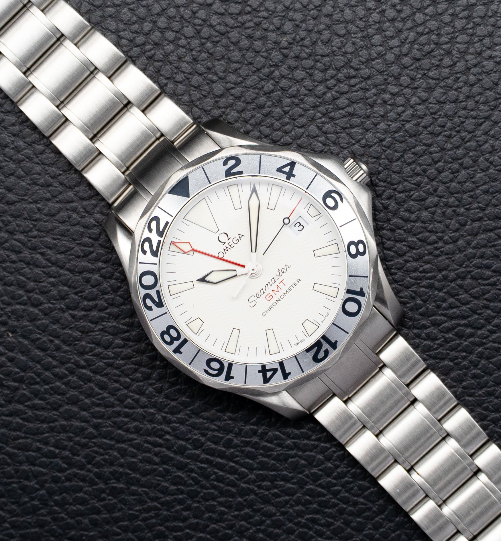 Omega Seamaster GMT 2538.20 White Dial 2006 Albino