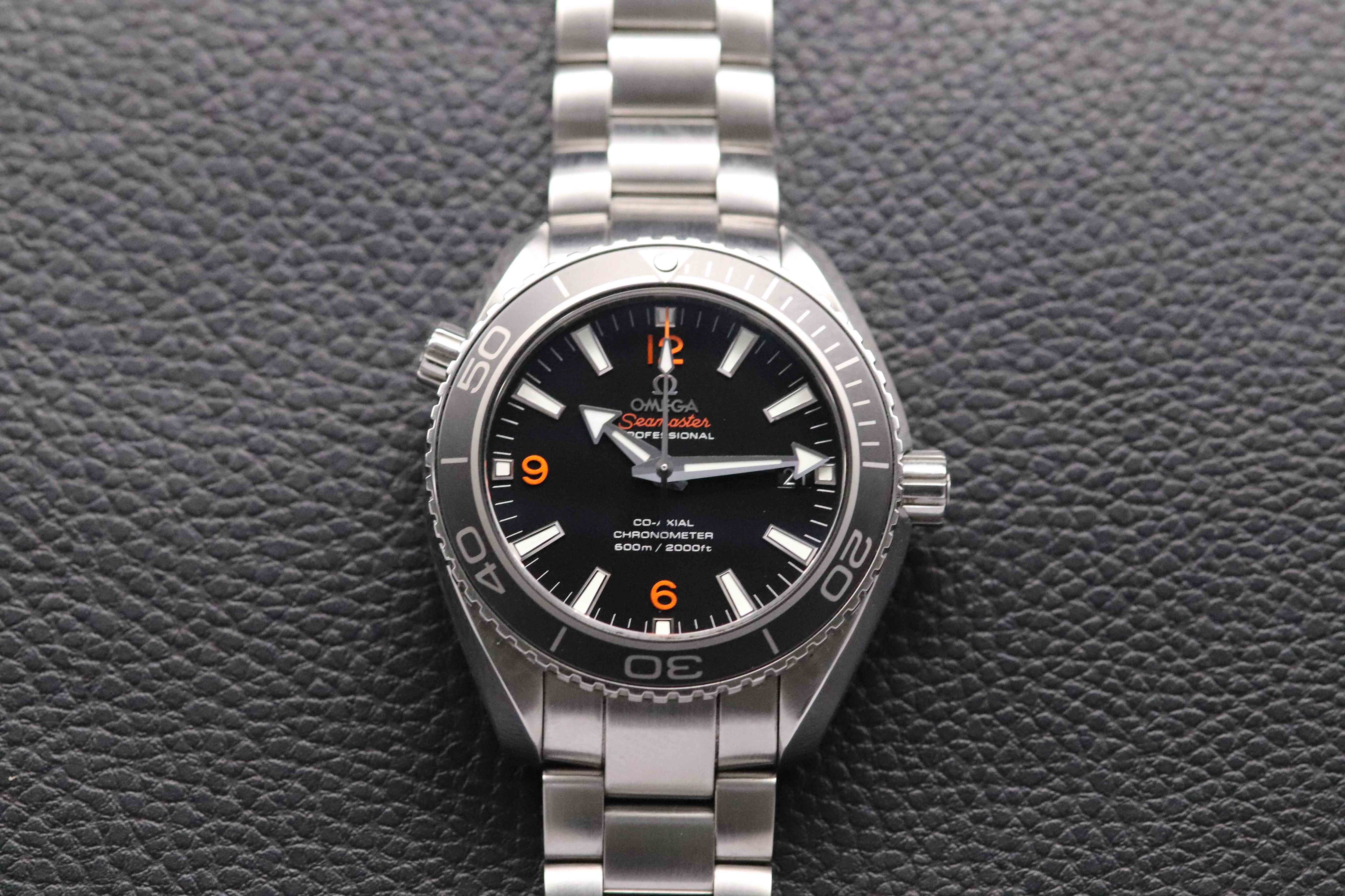 Omega Seamaster Planet Ocean 232.30.42.21.01.003 Papers 2014