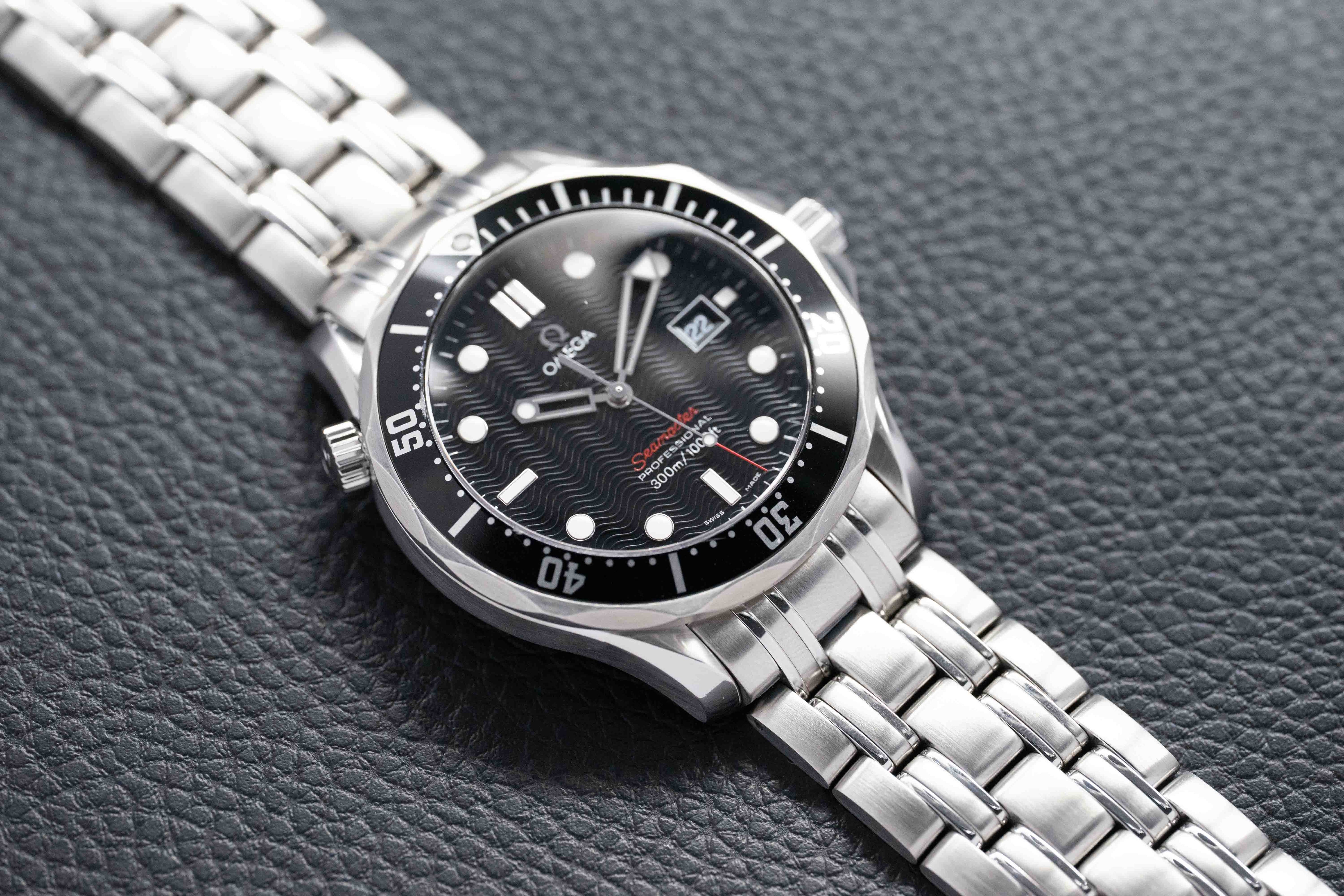 Omega Seamaster Diver 300M 212.30.41.61.01.001 Black Dial 2015