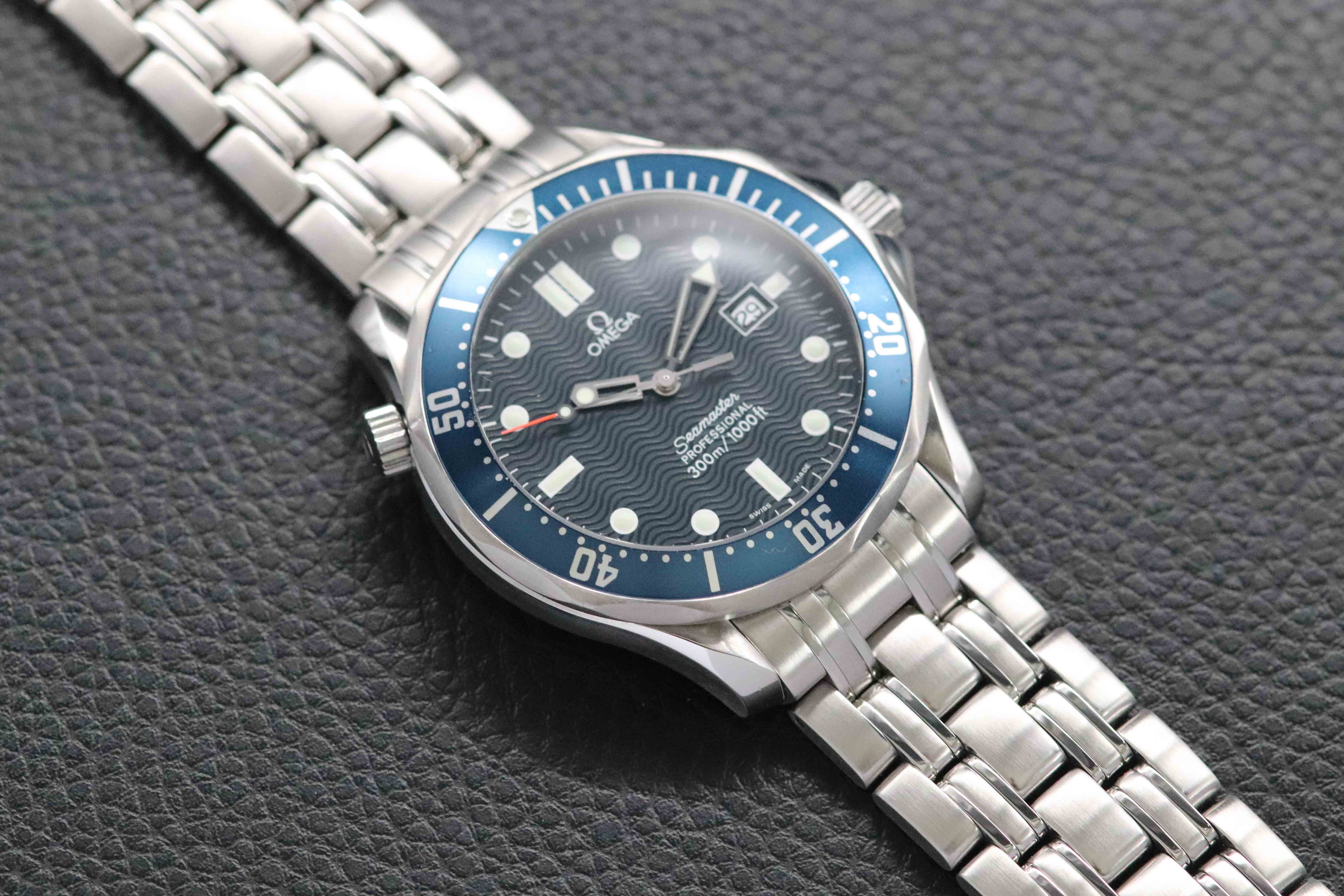 Omega Seamaster James Bond 2541.80 Blue 1998