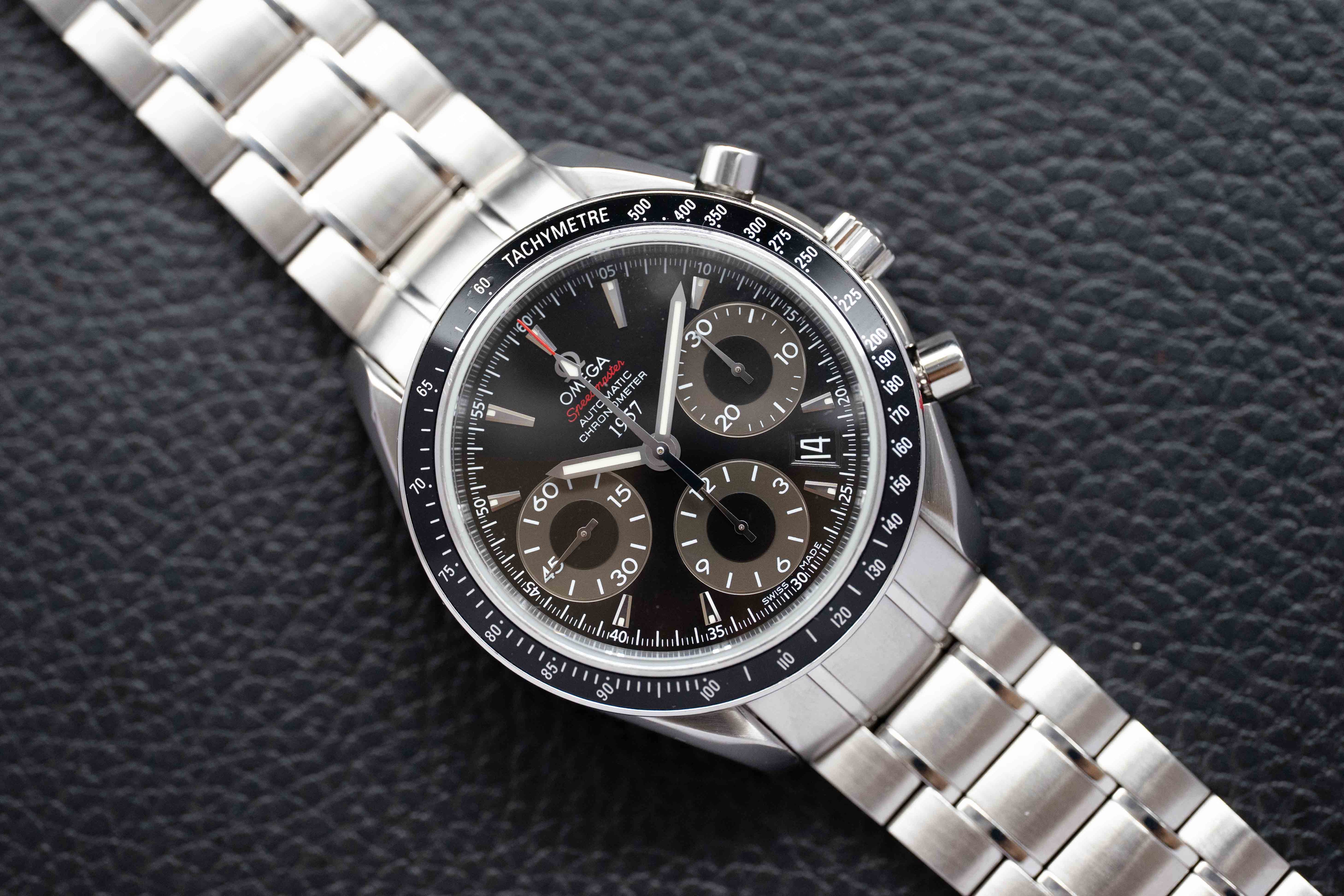Omega Speedmaster 323.30.40.40.01.001 Fullset 2009 Box+Papers