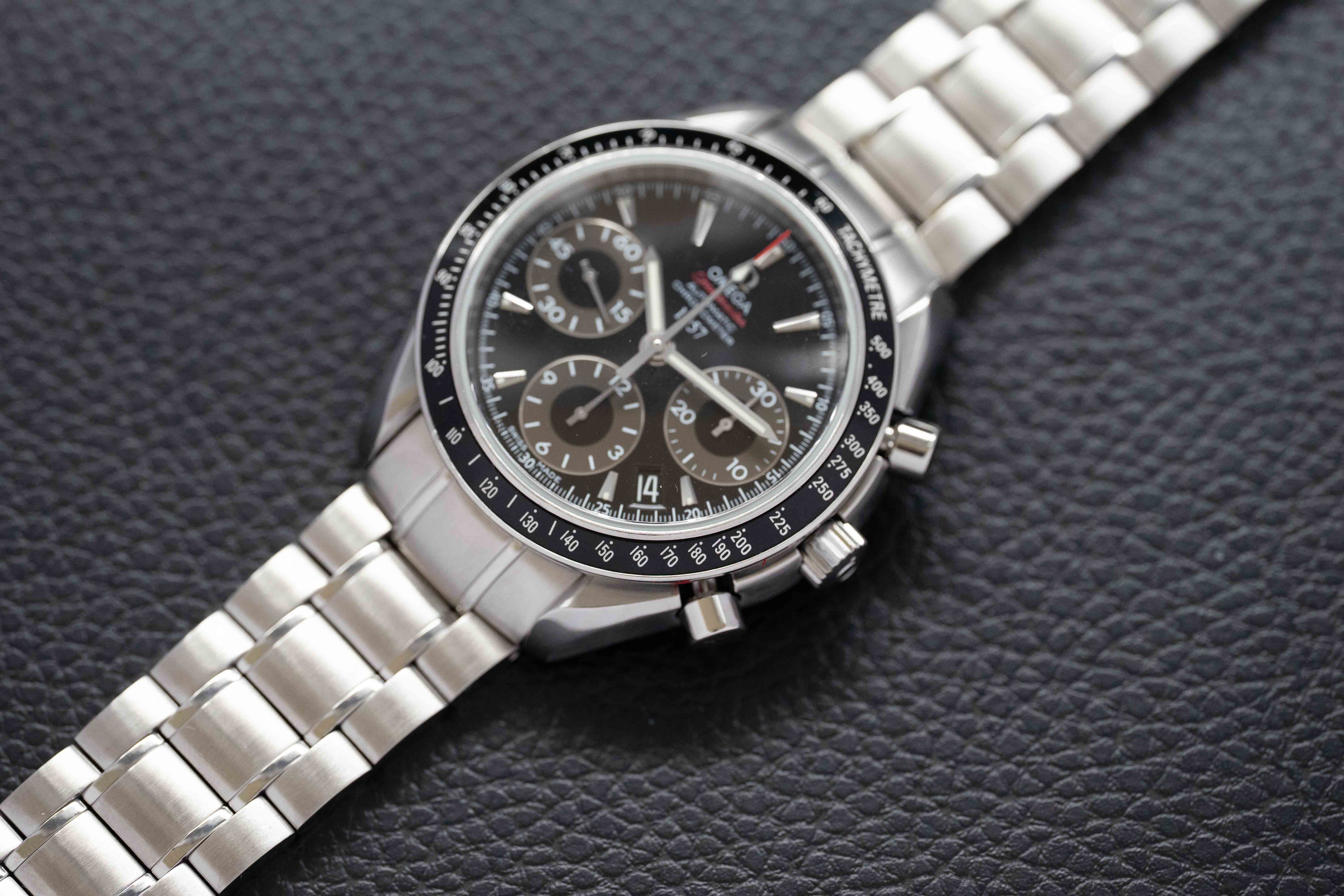 Omega Speedmaster 323.30.40.40.01.001 Fullset 2009 Box+Papers