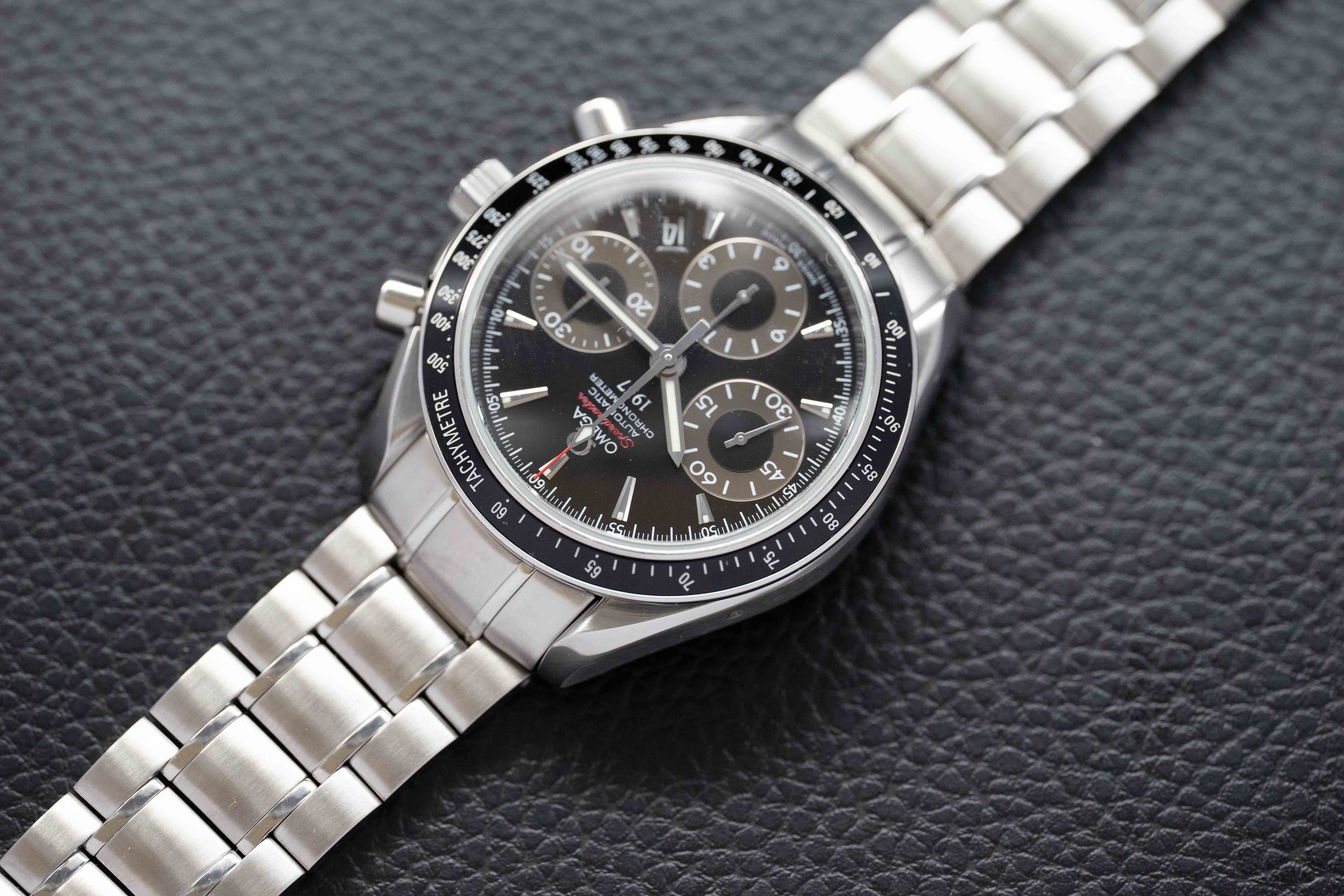 Omega Speedmaster 323.30.40.40.01.001 Fullset 2009 Box+Papers
