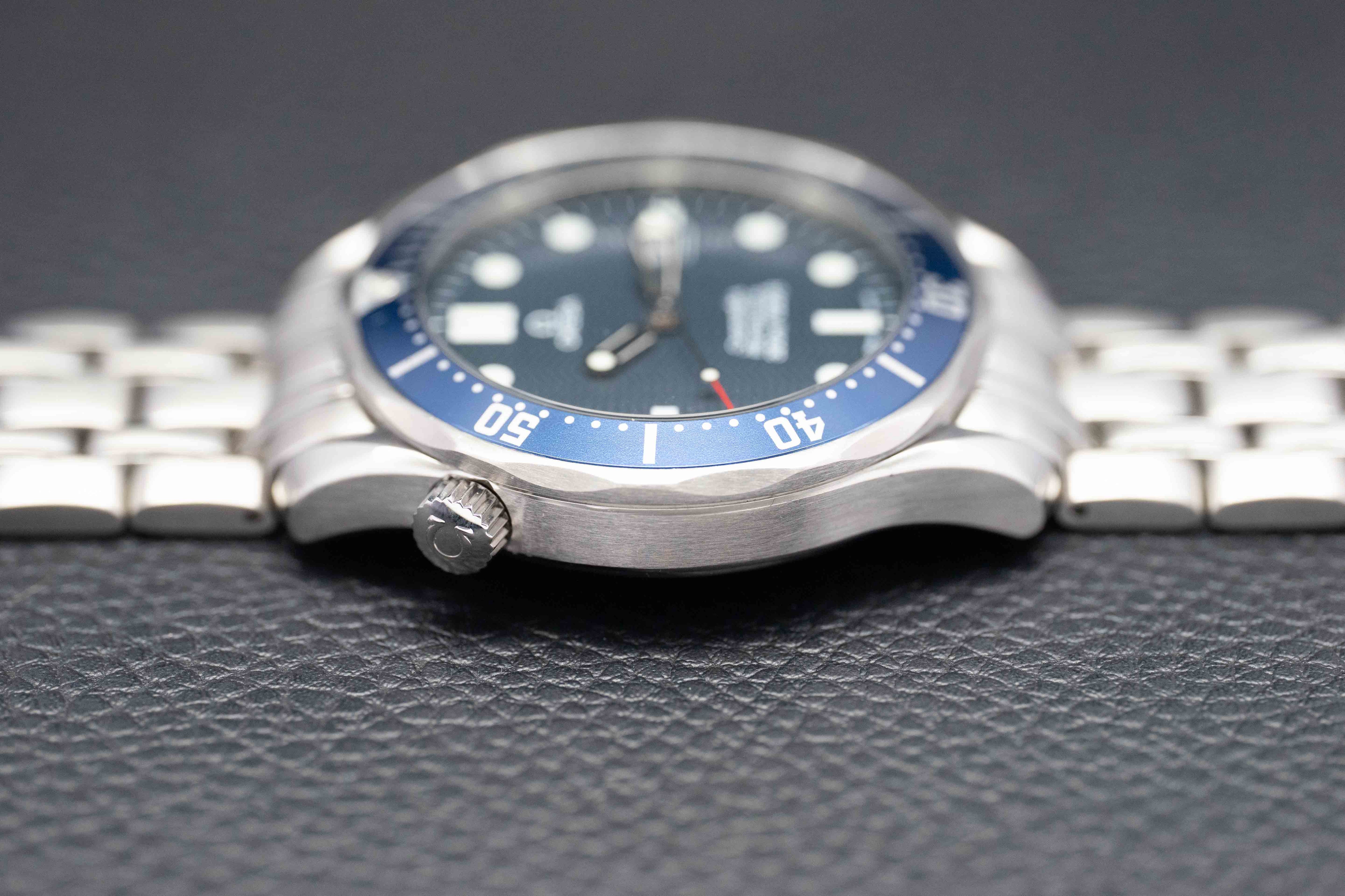 Omega Seamaster James Bond 2541.80 Blue 1998