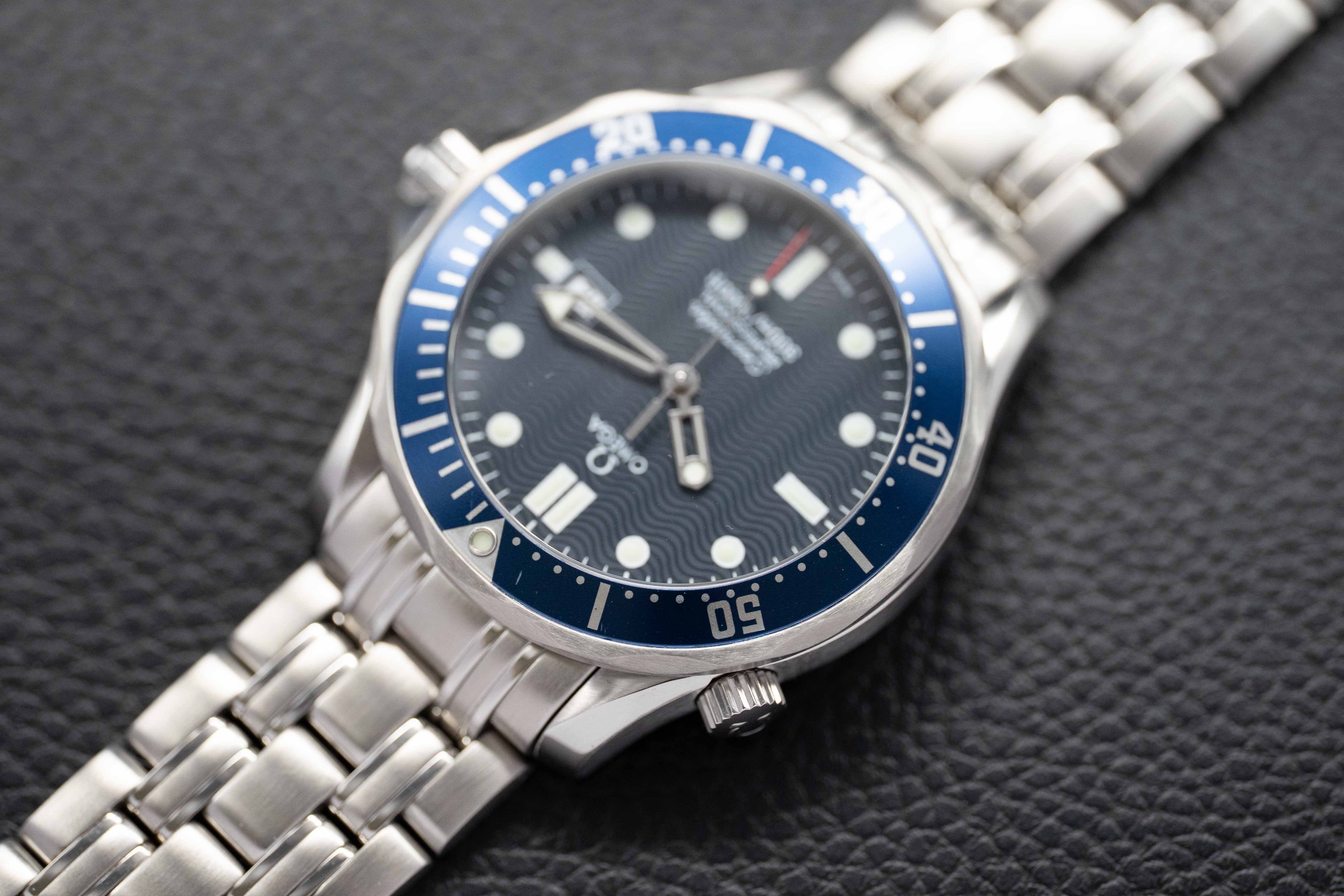 Omega Seamaster James Bond 2541.80 Blue 1998