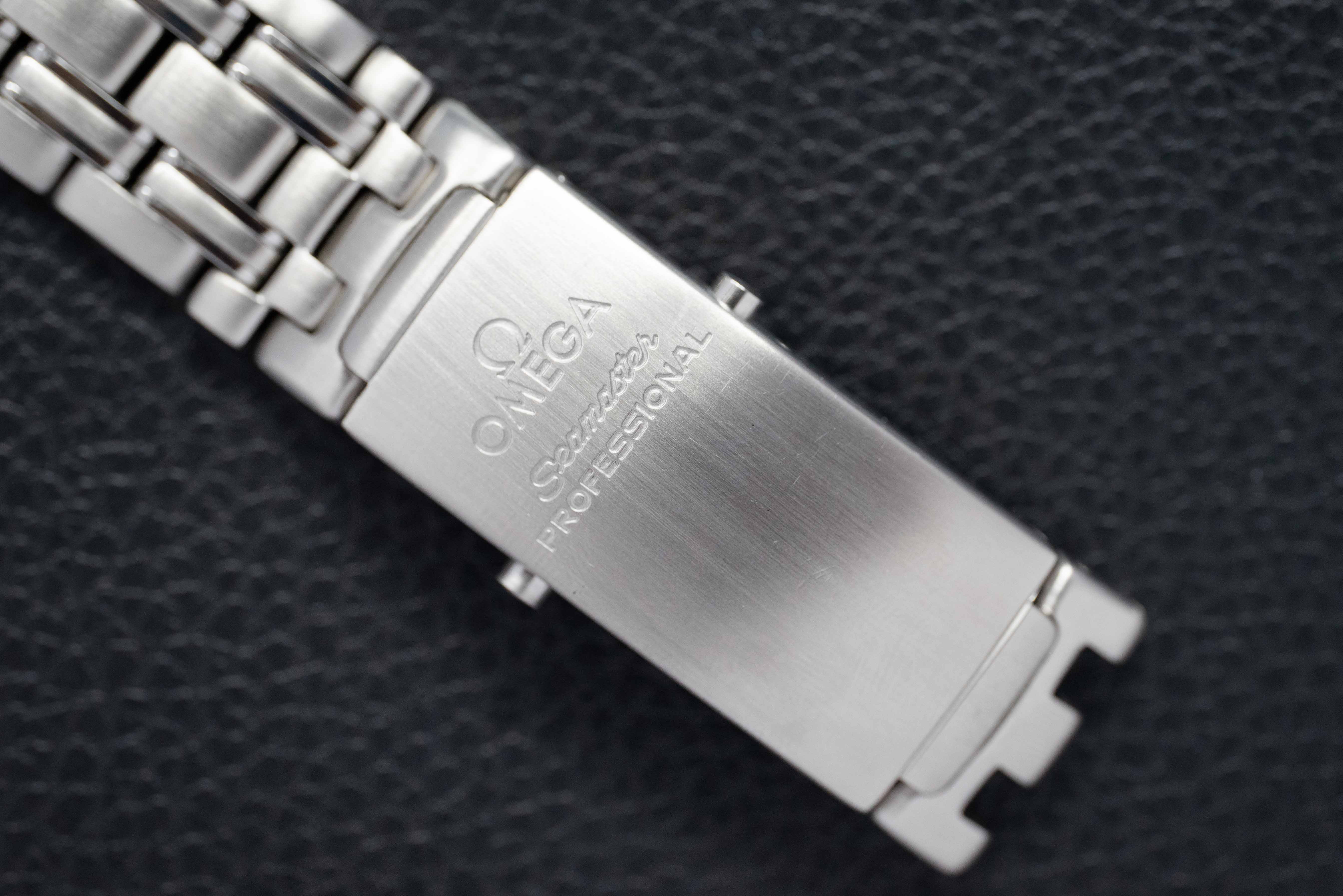 Omega Seamaster 300 2551.80 Blue Dial 1994 Papers