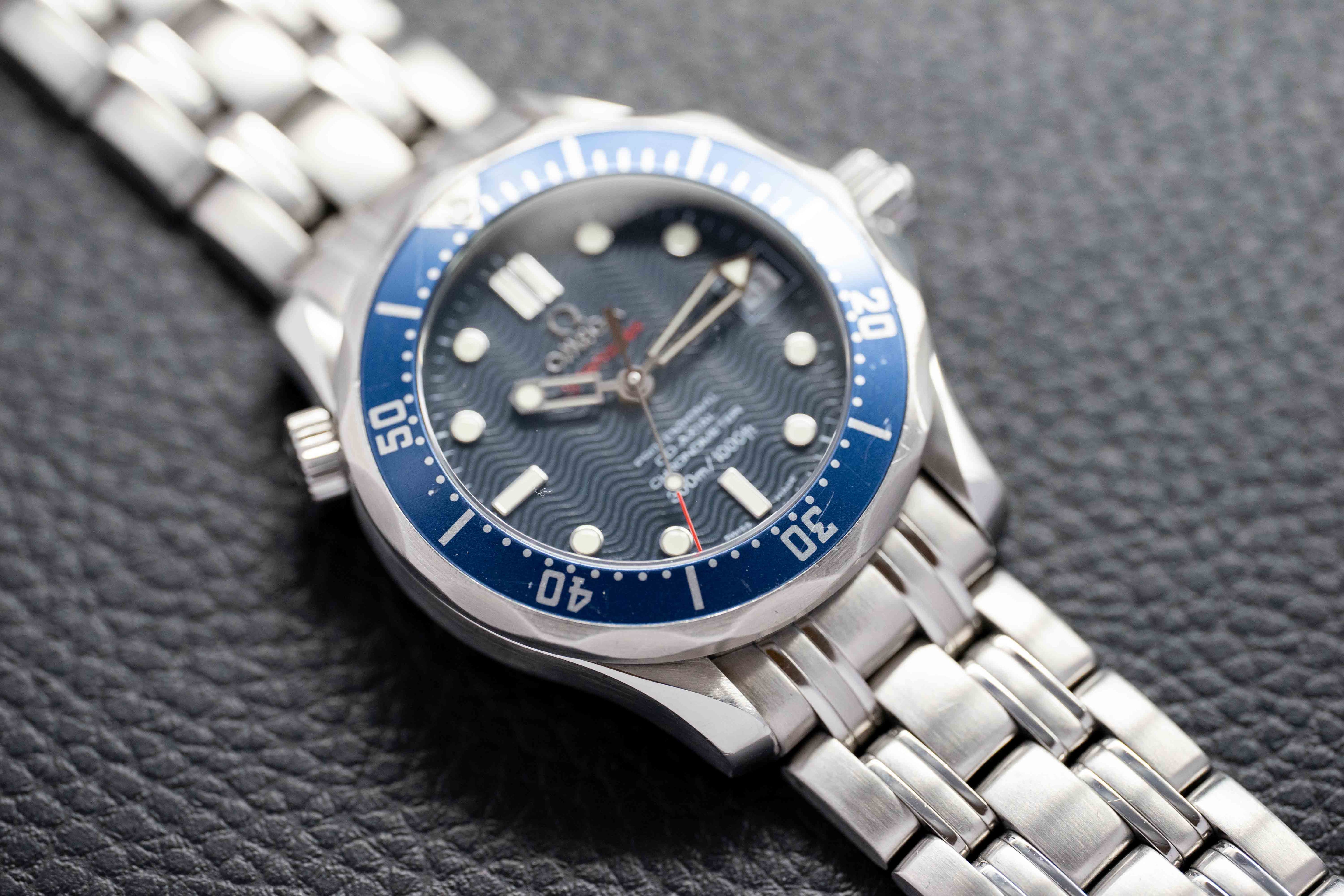 Omega Seamaster Diver 2222.80 Blue Dial 2008
