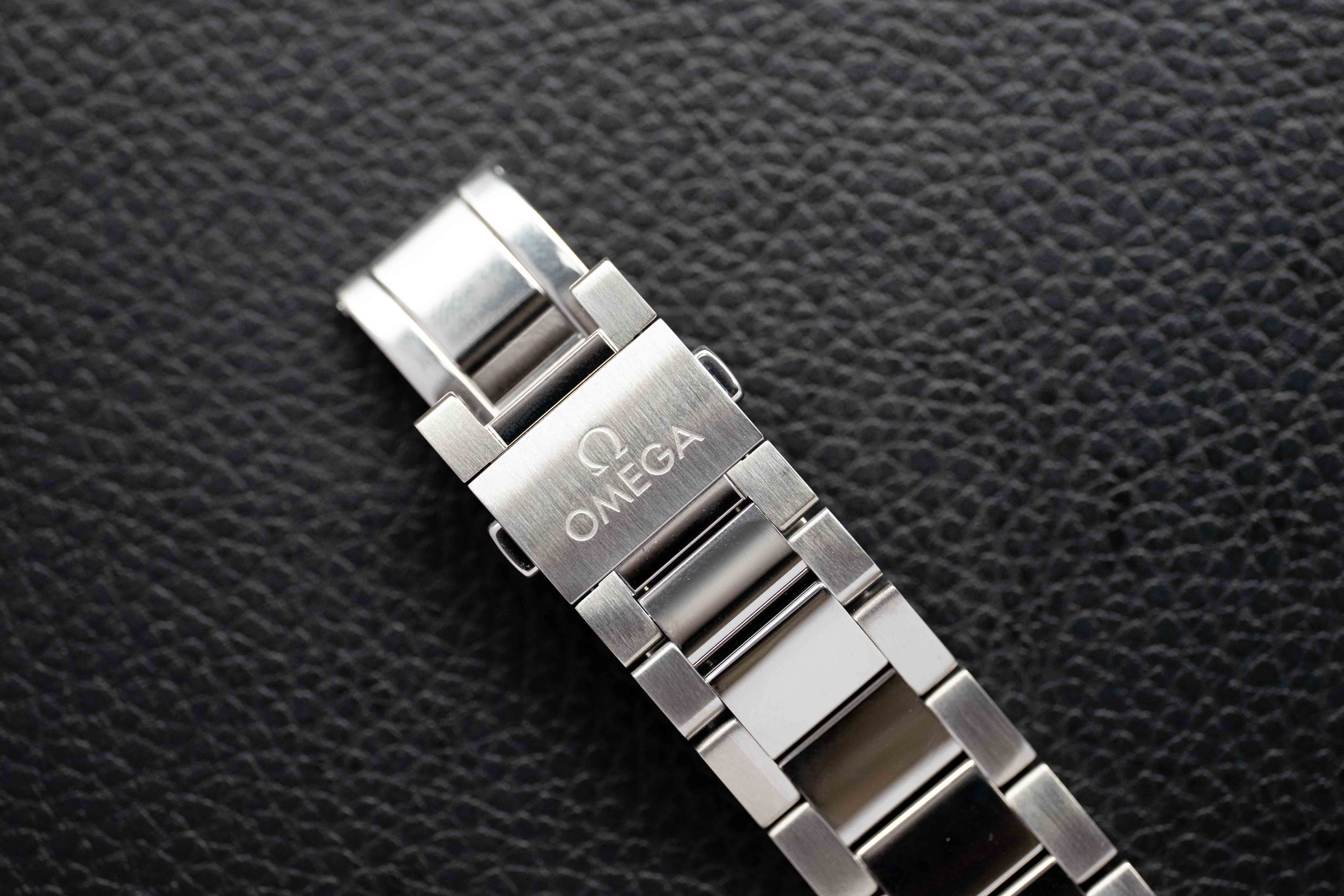 Omega Seamaster Aqua Terra 220.10.38.20.03.001 Fullset 2025 Box+Papers