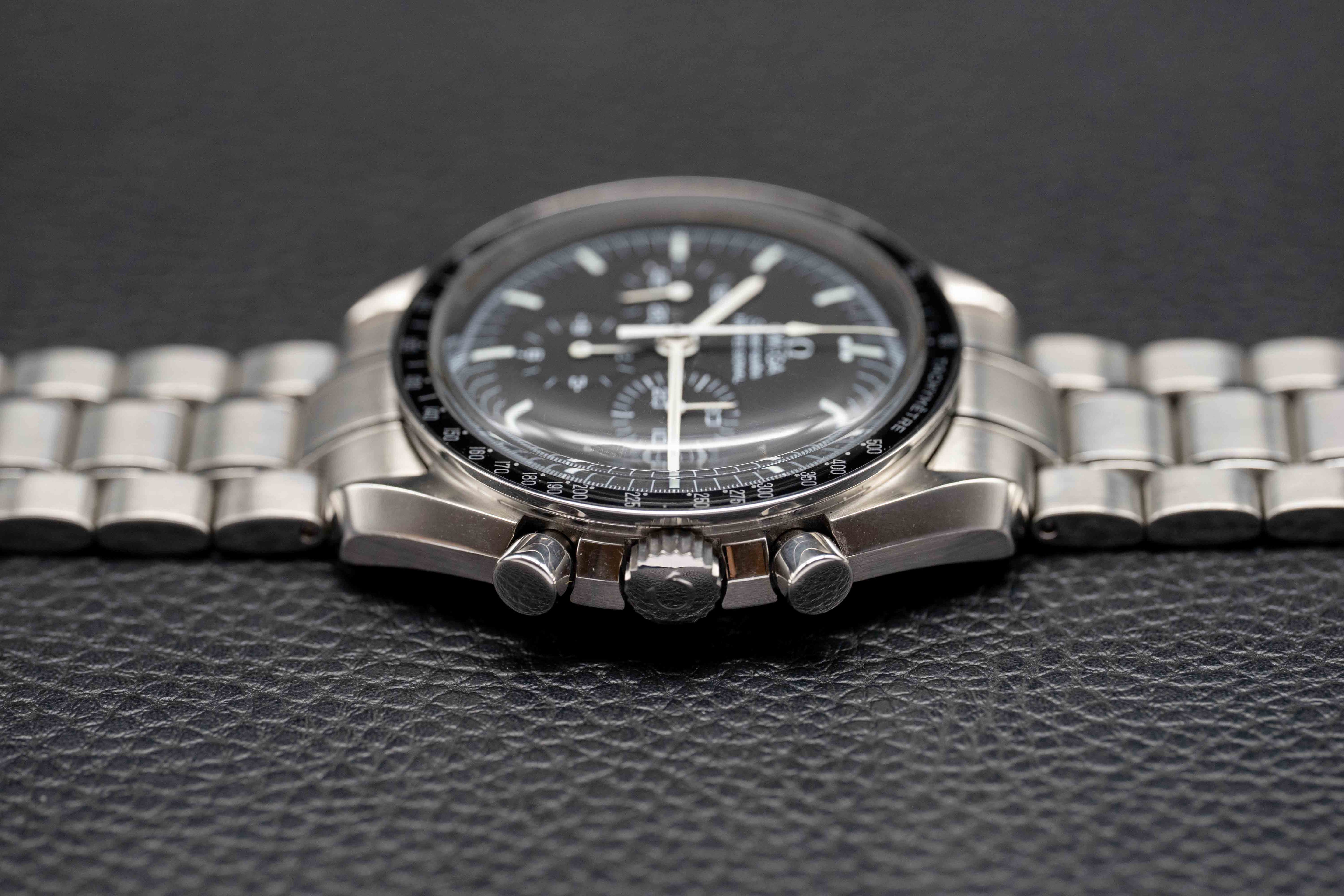 Omega Speedmaster Professional 3574.51 Apollo XVIl Last Man on the Moon Fullset 2003 Box+Papers