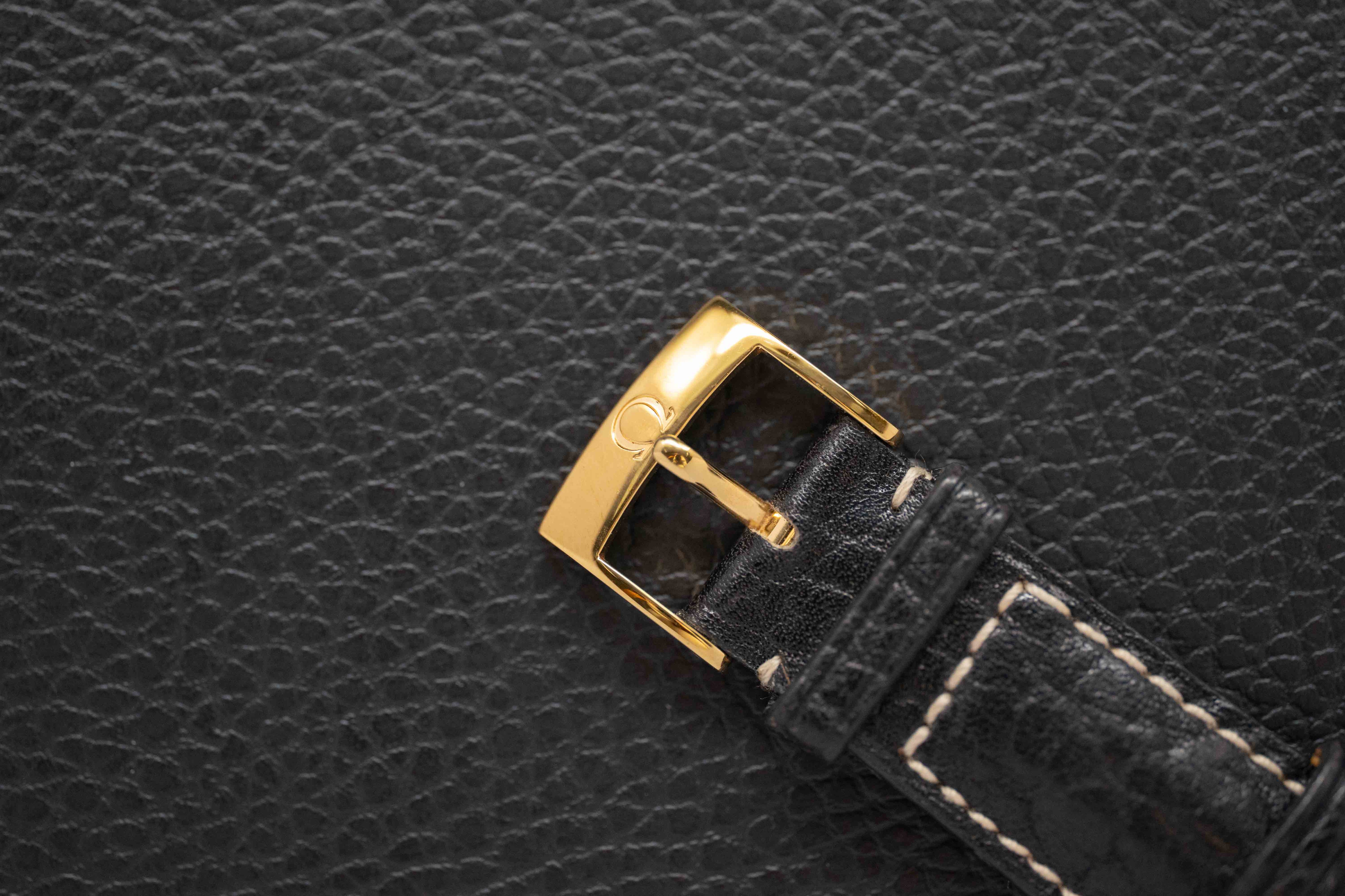 Omega De Ville 4720.21.01 Steel/Gold