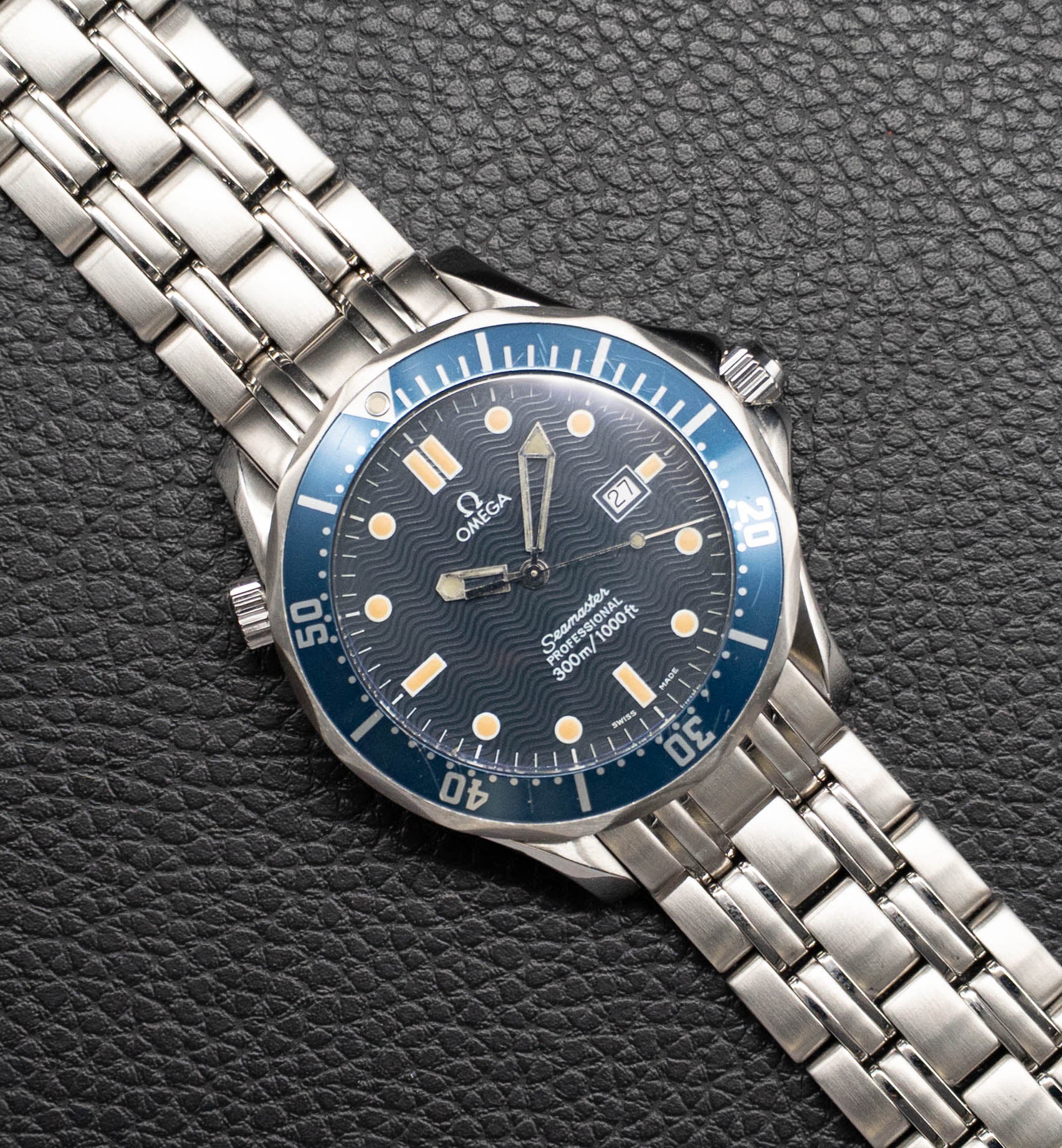 Omega Seamaster James Bond 2541.80 Blue 1995