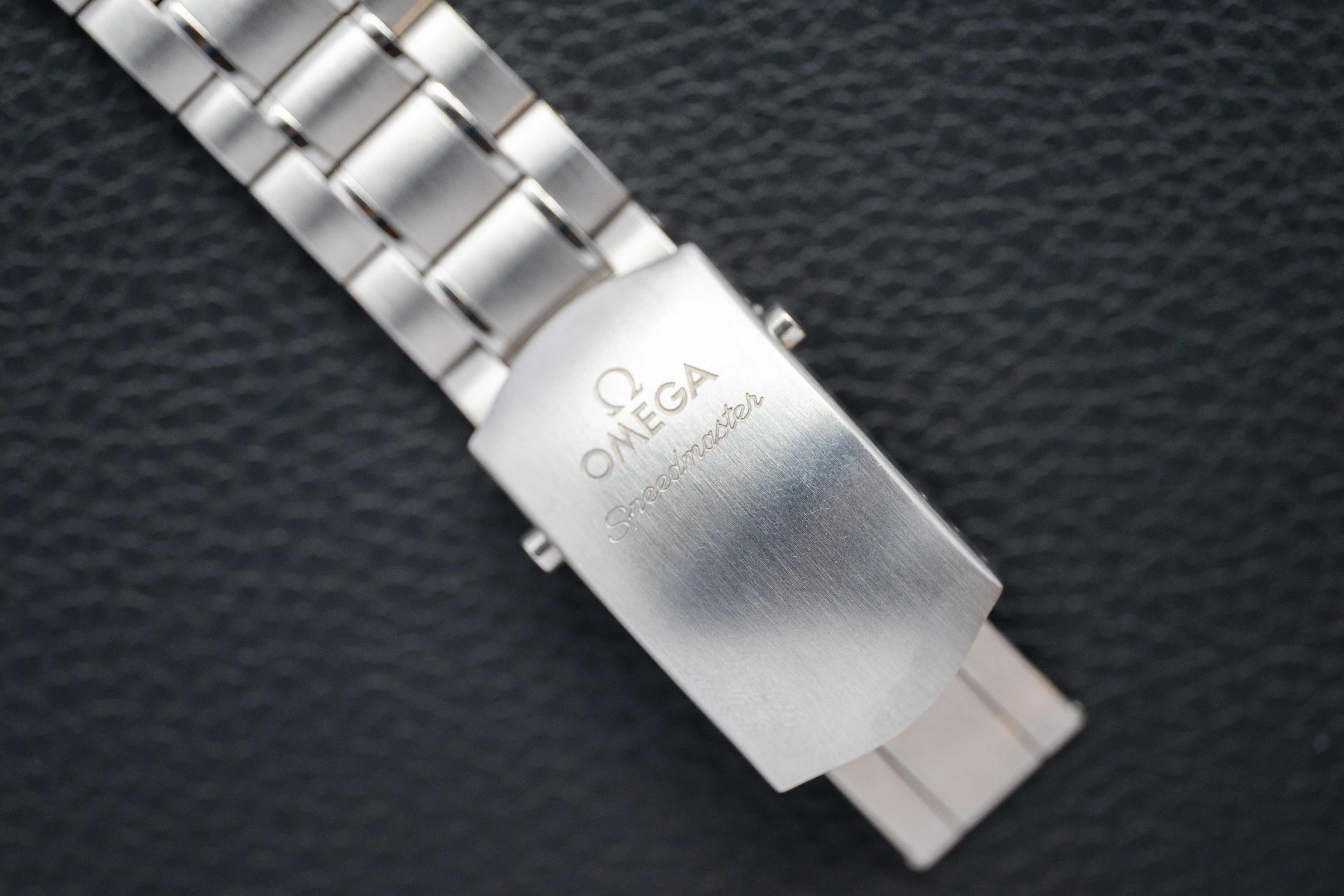 Omega Speedmaster Racing 326.30.40.50.03.001 Fullset 2018 Box+Papers