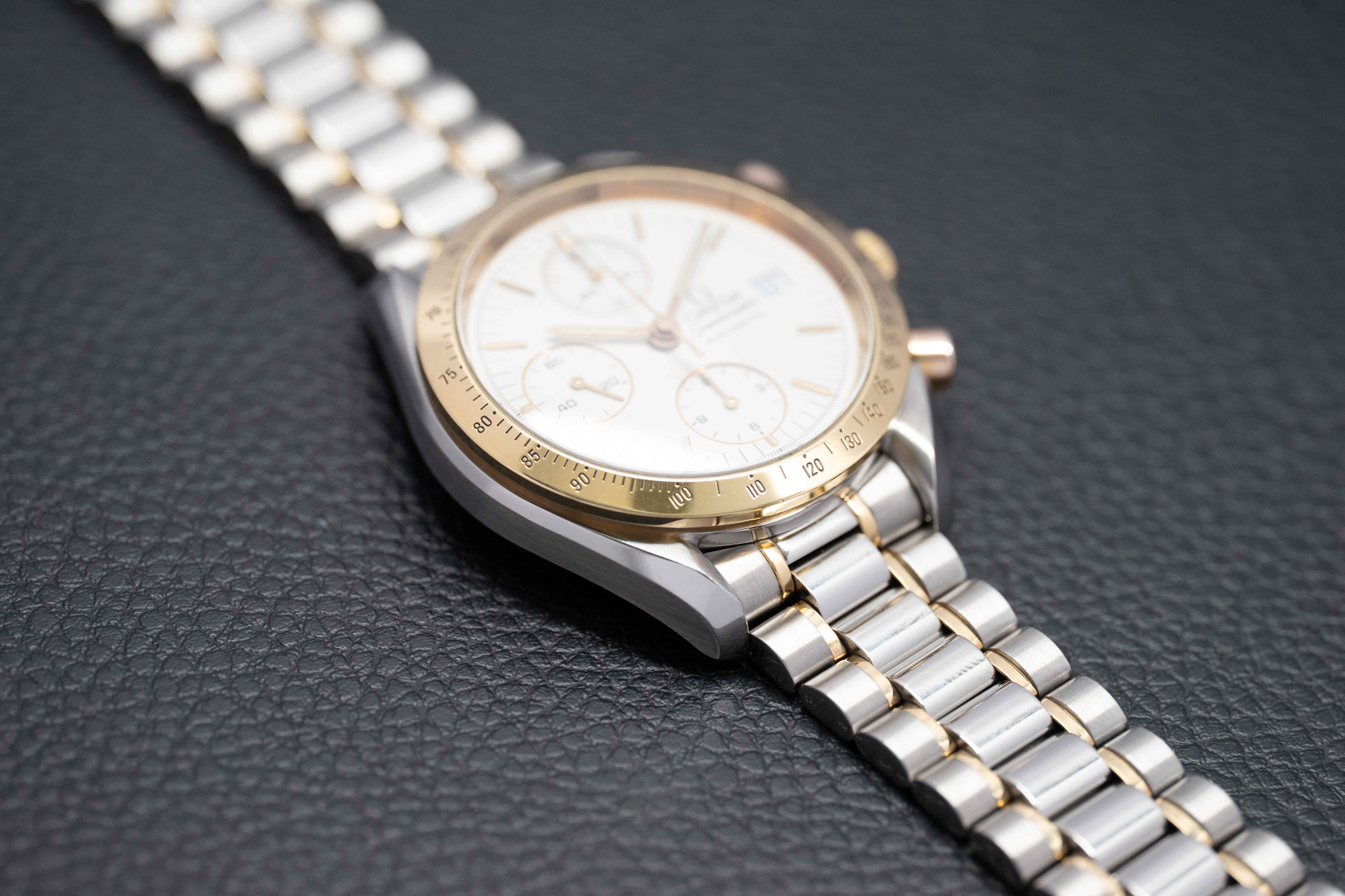 Omega Speedmaster Date 3311.20 Steel/Gold 1995