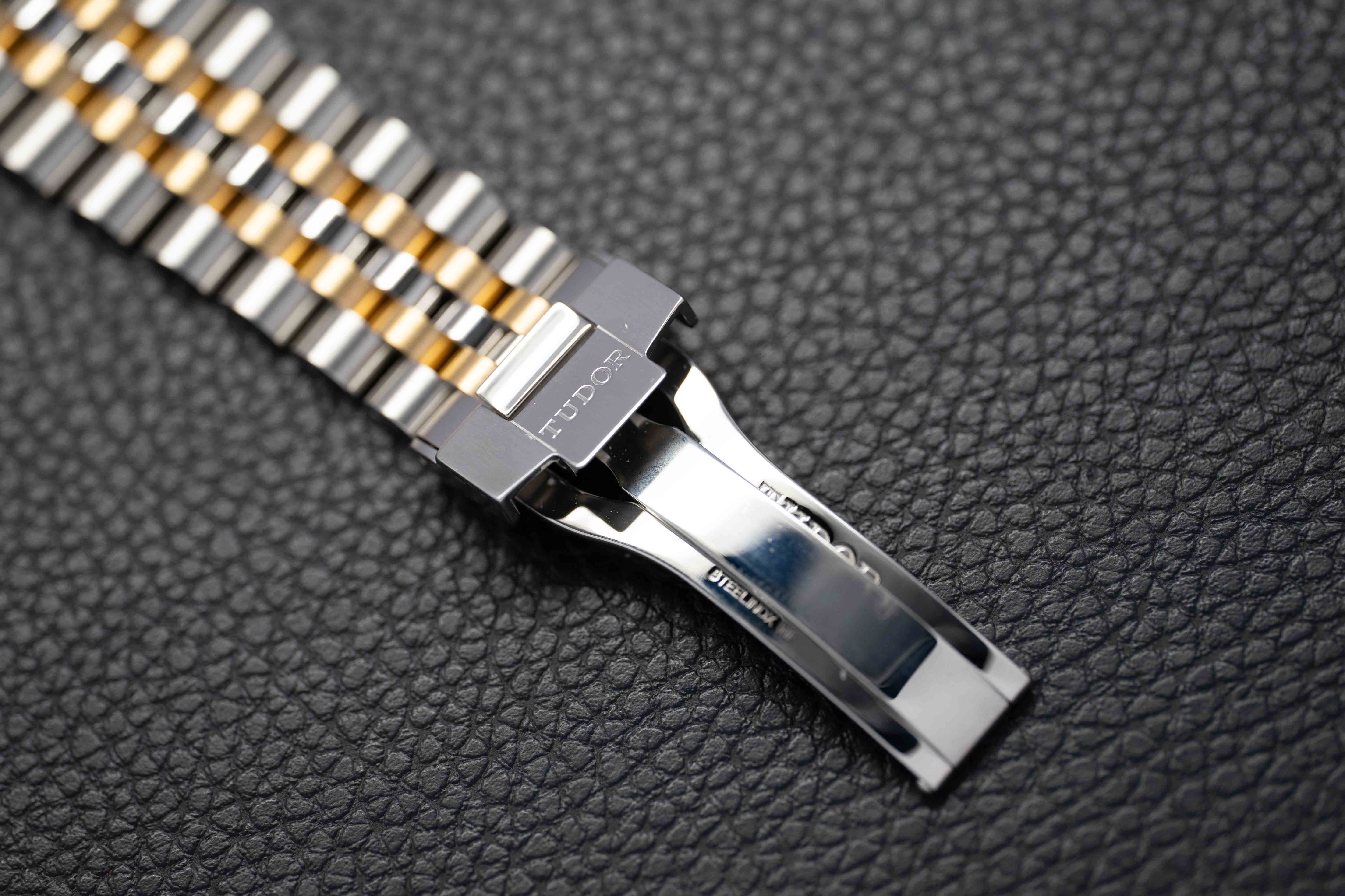 Tudor Black Bay 41 M79543-0001 Fullset 2022 Caja+Papeles