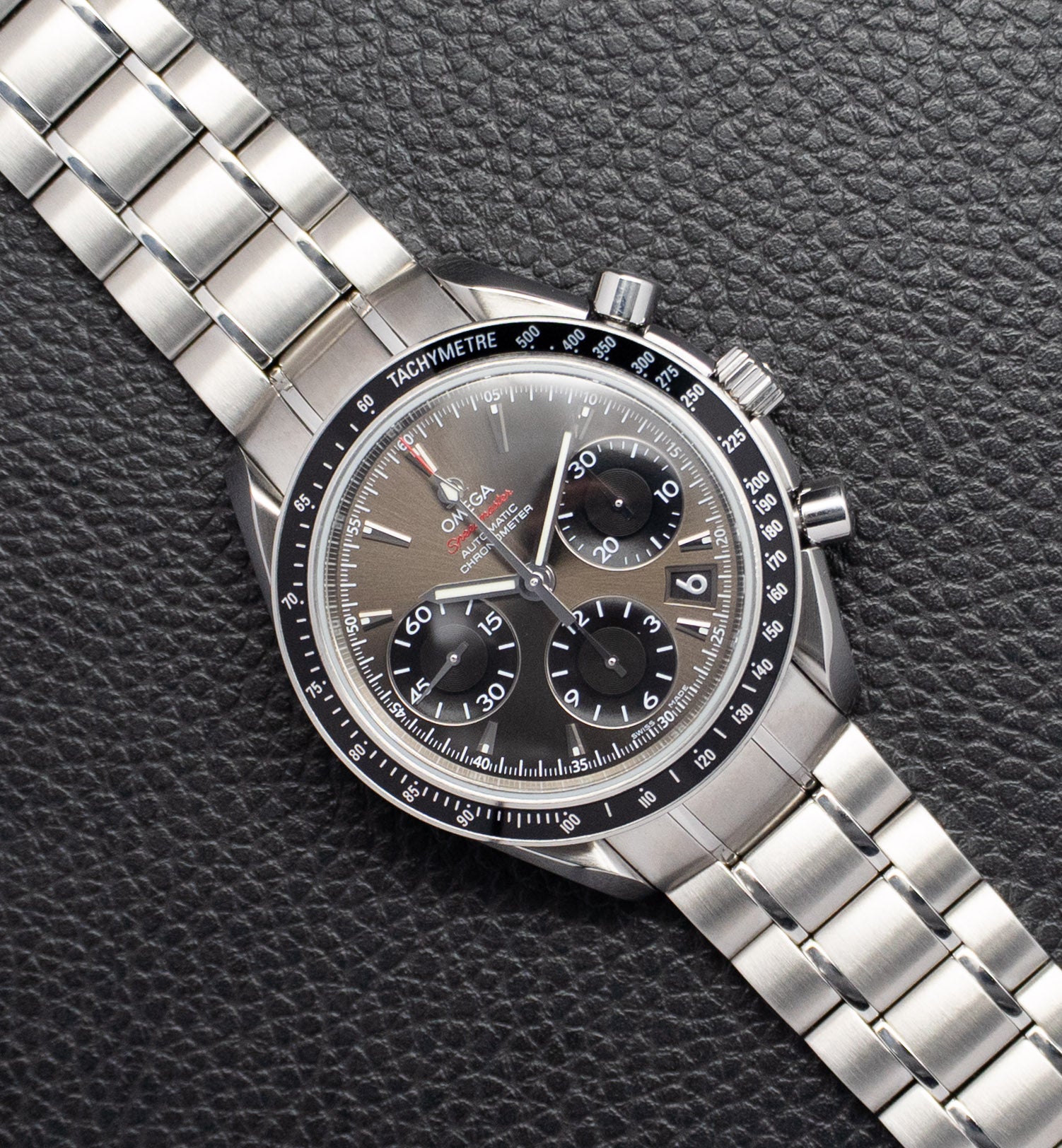 Omega Speedmaster 323.30.40.40.06.001 Fullset 2015 Box+Paper