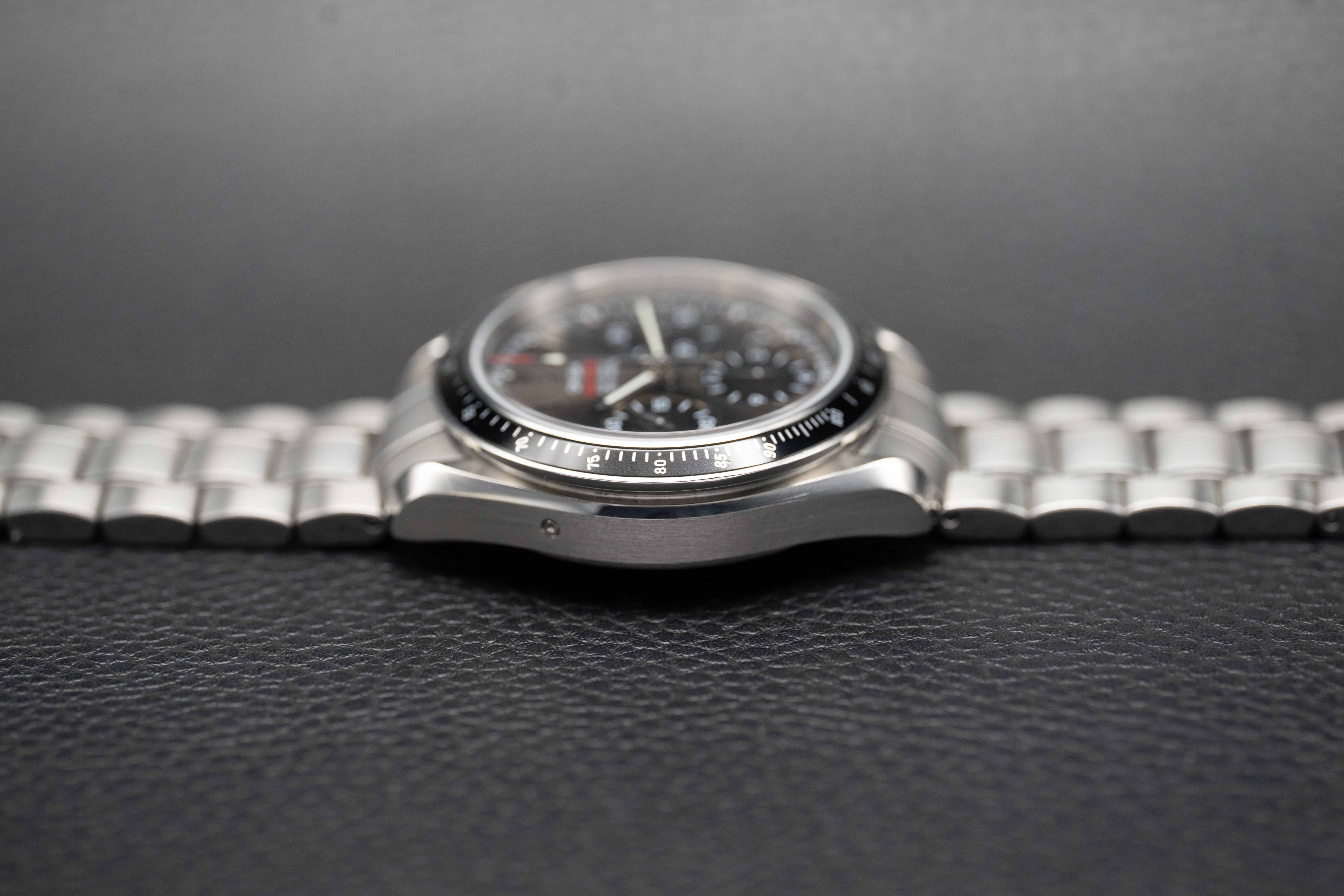 Omega Speedmaster 323.30.40.40.06.001 Fullset 2018 Box+Paper