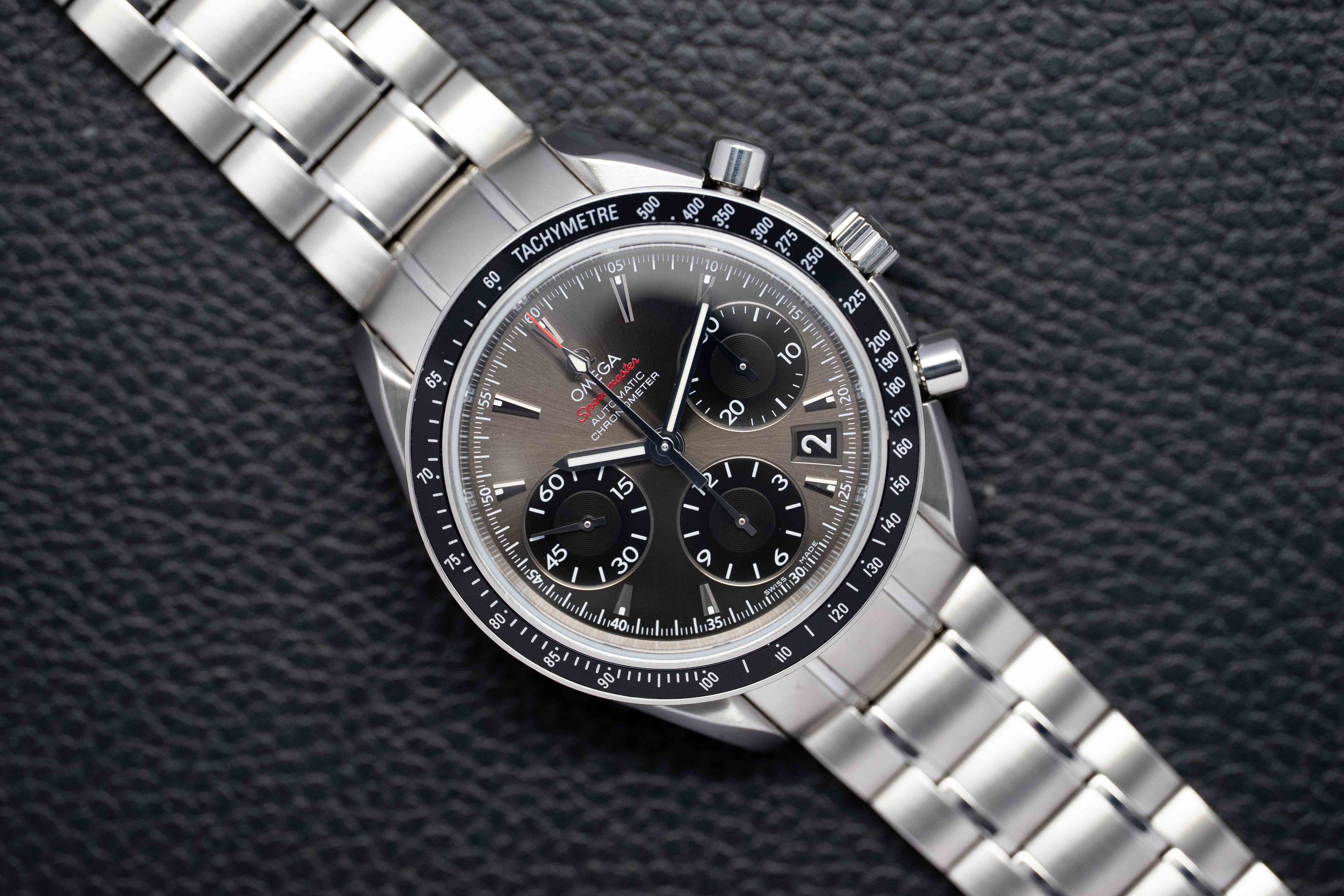 Omega Speedmaster 323.30.40.40.06.001 Fullset 2018 Box+Paper