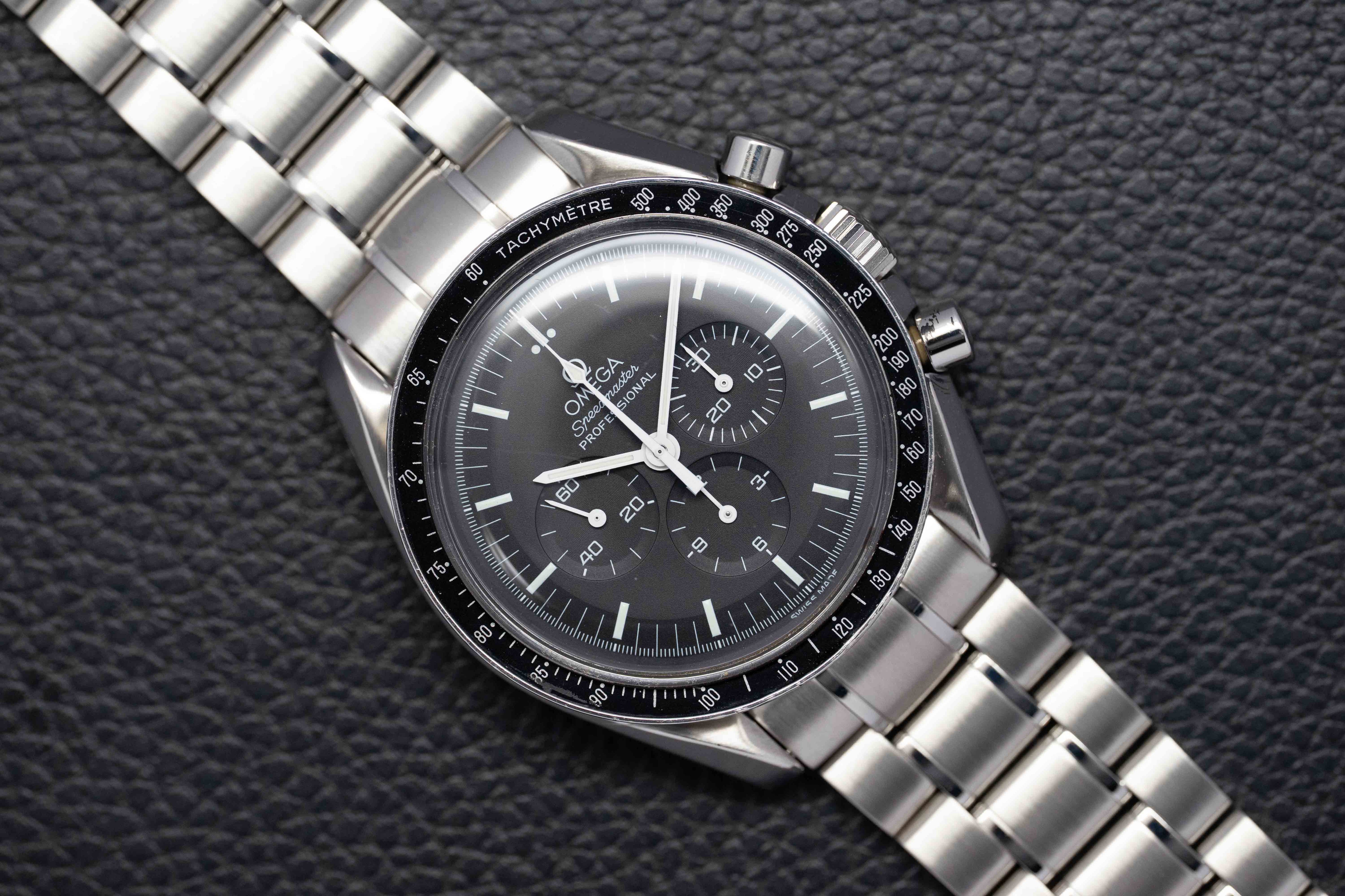 Omega Speedmaster Moonwatch 3570.50 Black Dial 2000