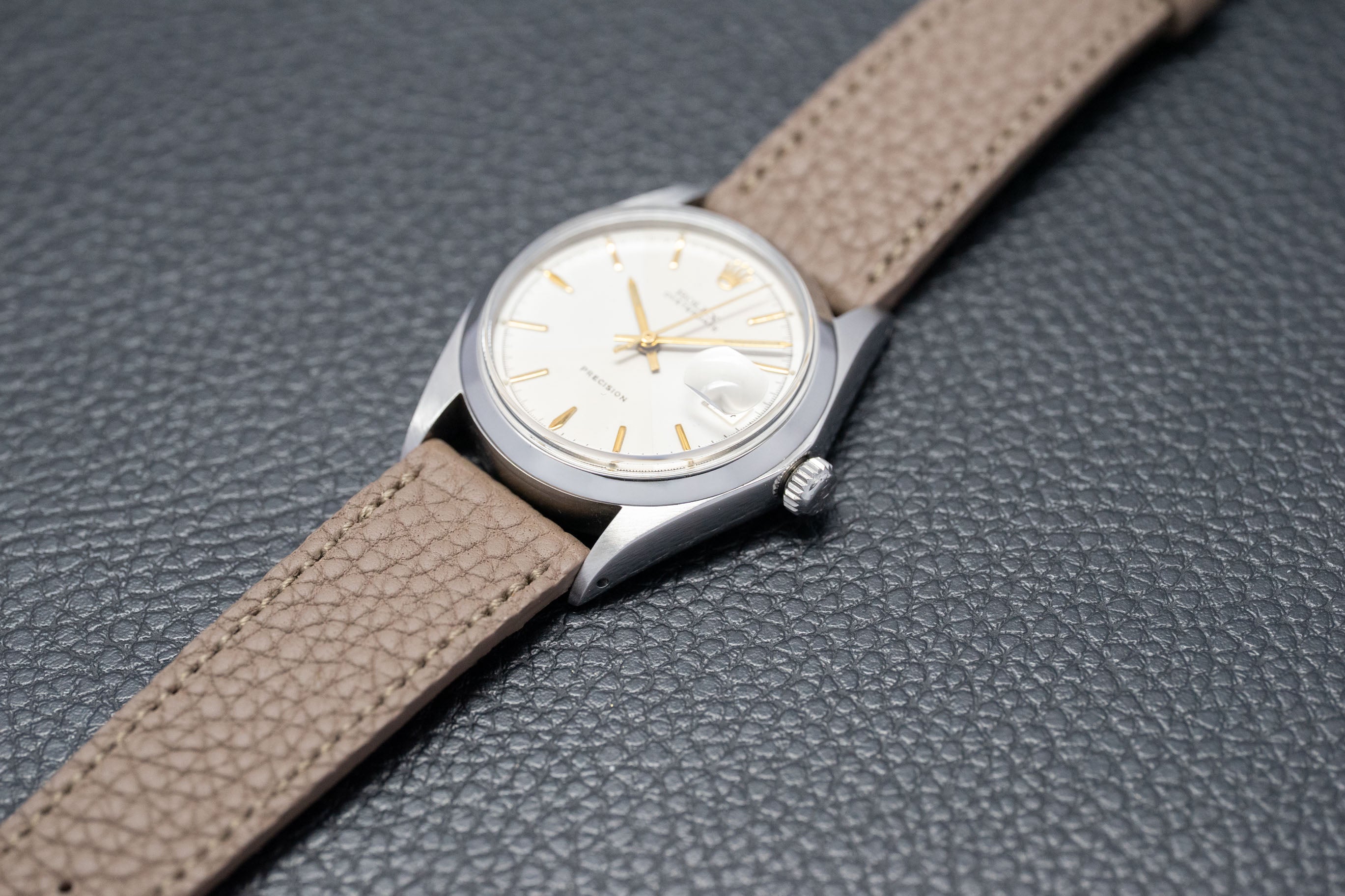 Rolex Oysterdate 6694 Silver Dial 1969