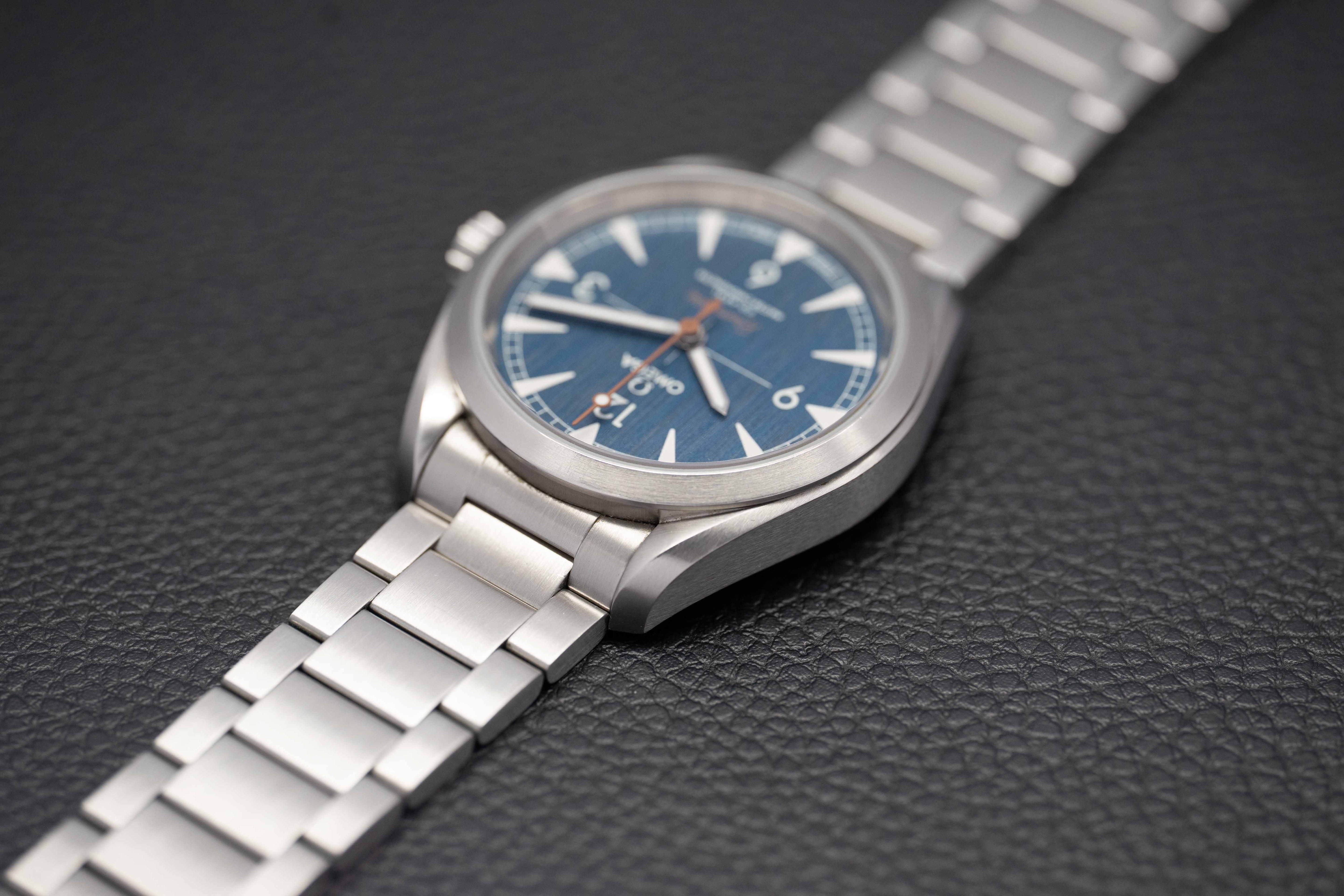 Omega Seamaster Railmaster 220.10.40.20.03.001 Complete Set 2023 Box + Papers