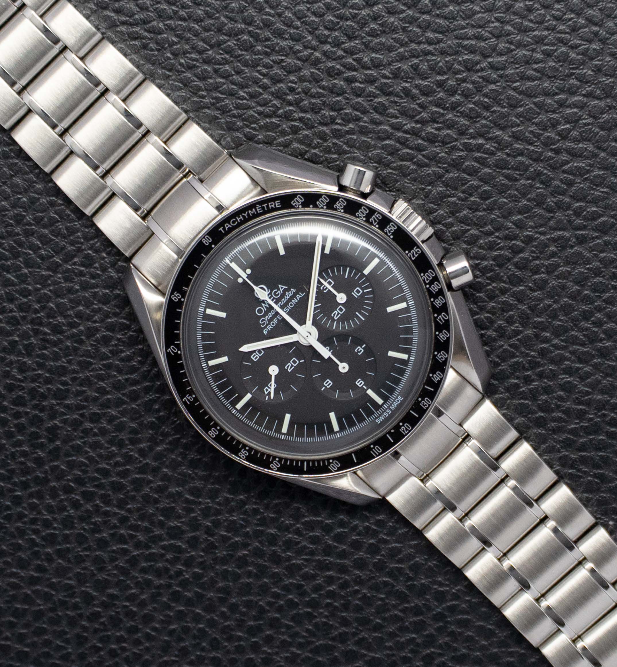 Omega Speedmaster Moonwatch 3572.50 Glass Bottom 2005