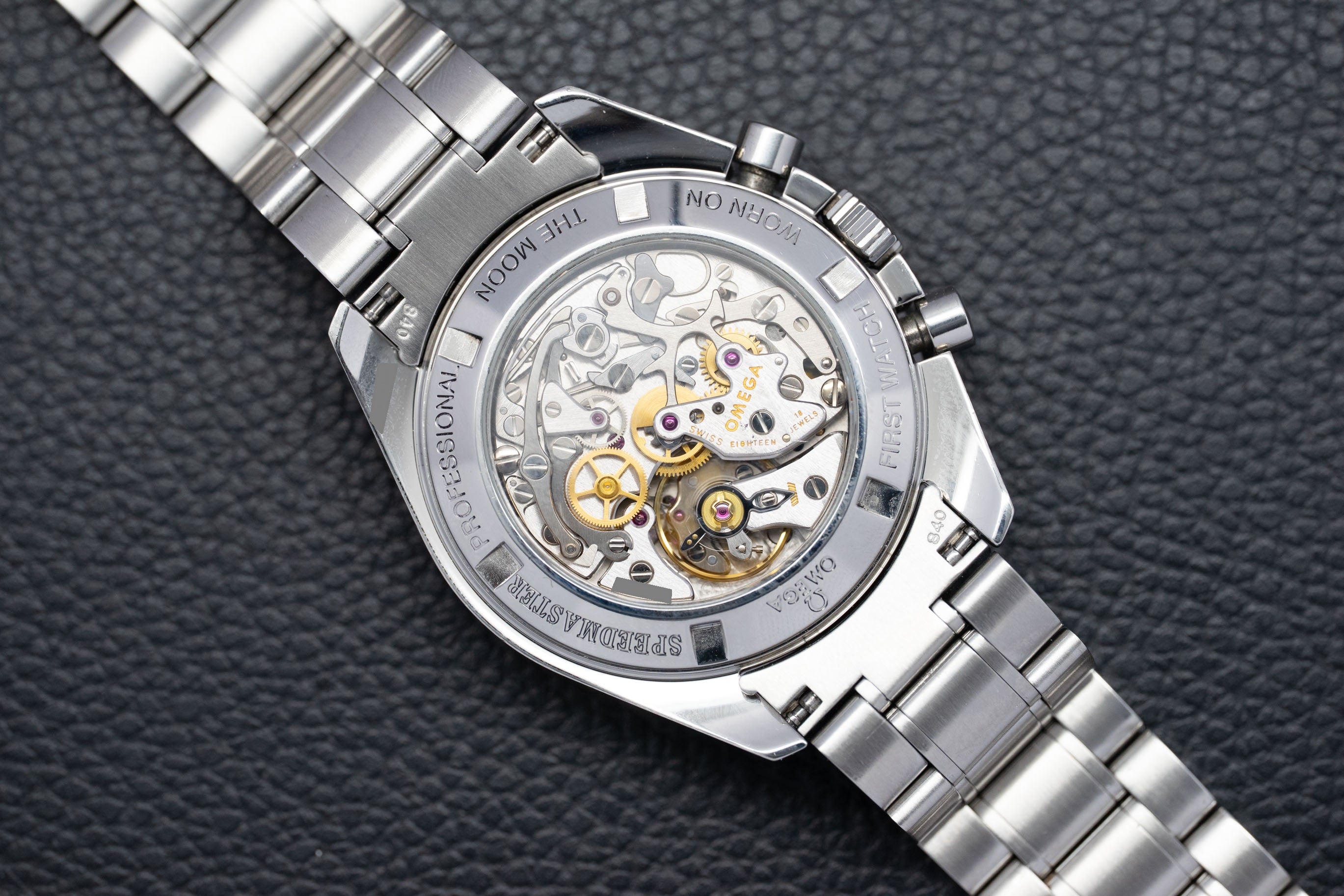 Omega Speedmaster Moonwatch 3572.50 Glass Bottom 2005