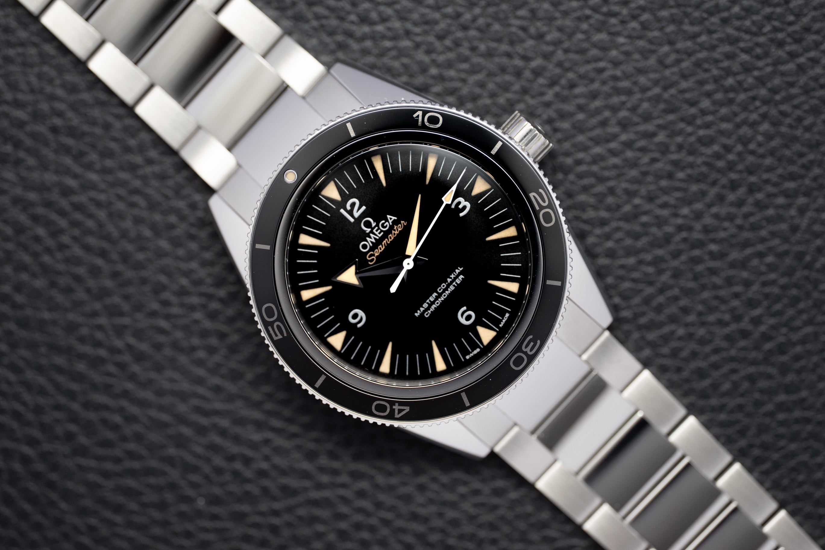 Omega Seamaster 300 233.30.41.21.01.001 Fullset 2018 Box+Papers