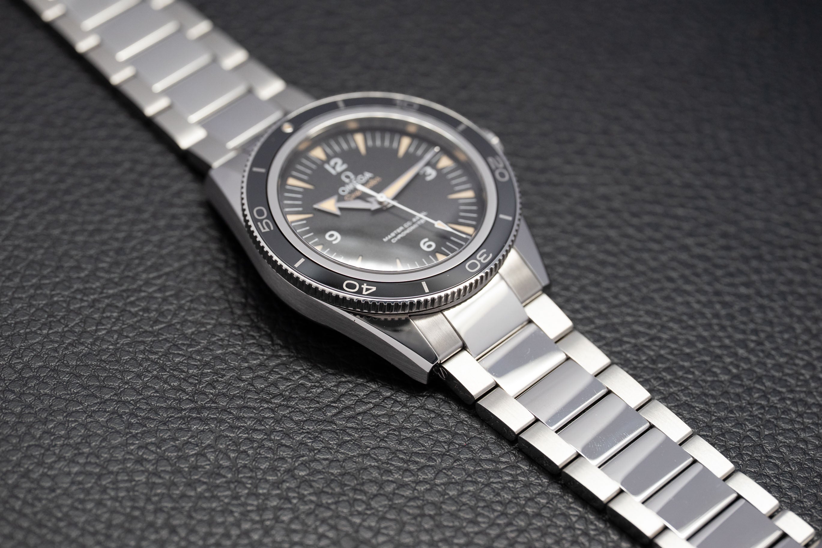 Omega Seamaster 300 233.30.41.21.01.001 Fullset 2018 Box+Papers