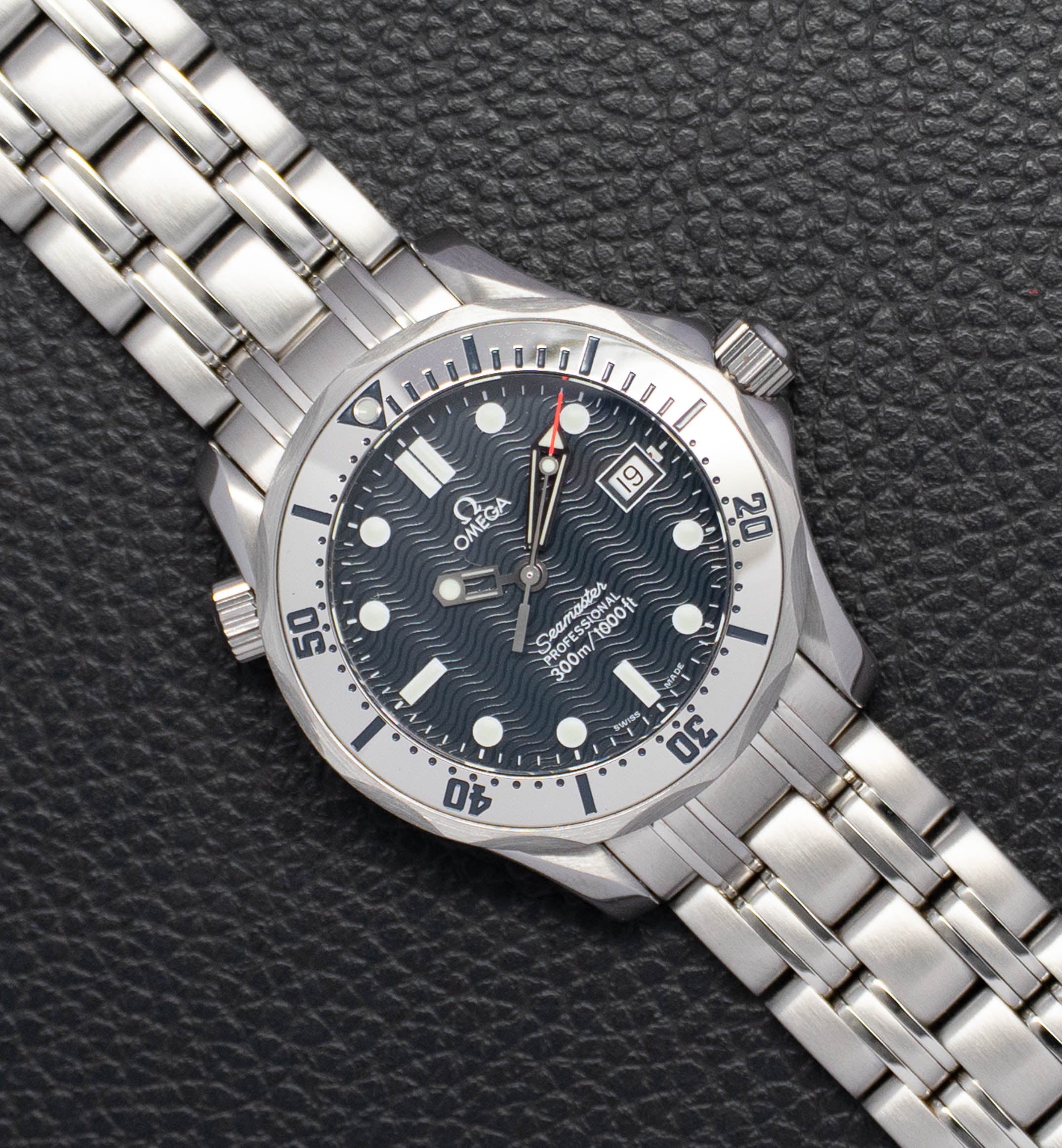 Omega Seamaster 300 2562.80 Fullset 1999 Box+Papers