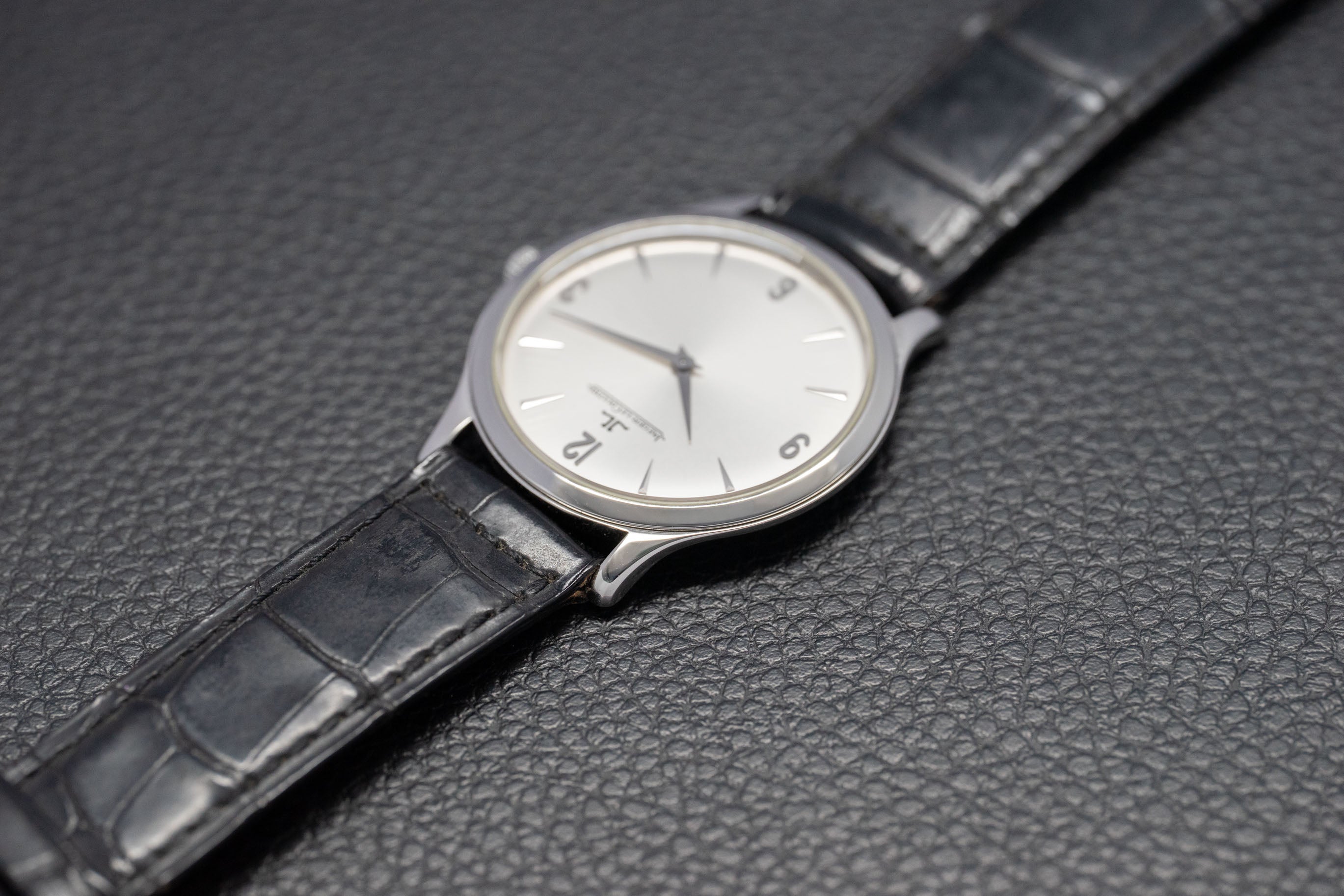Jaeger-LeCoultre Master Ultra Thin 145.8.79 Silver 2001 Dial Box
