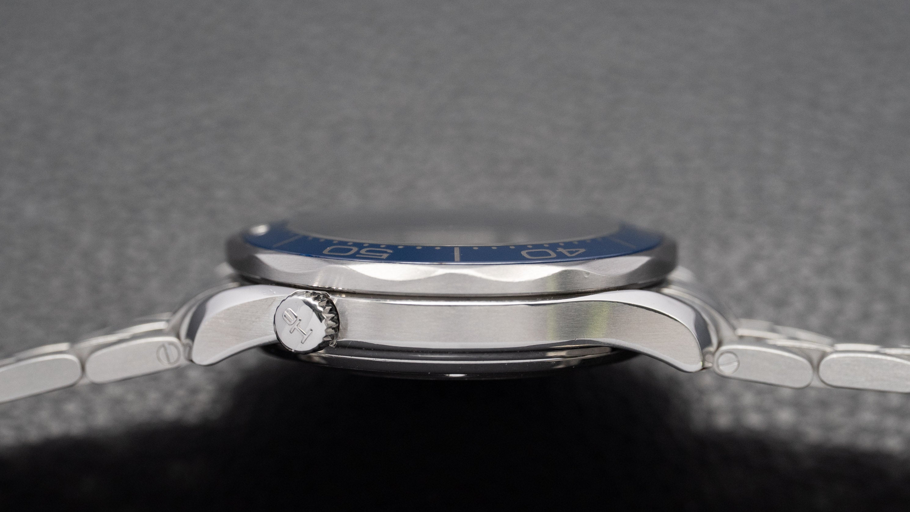 Omega Seamaster Diver 300 212.30.41.20.03.001 Quadrante Blu 2018