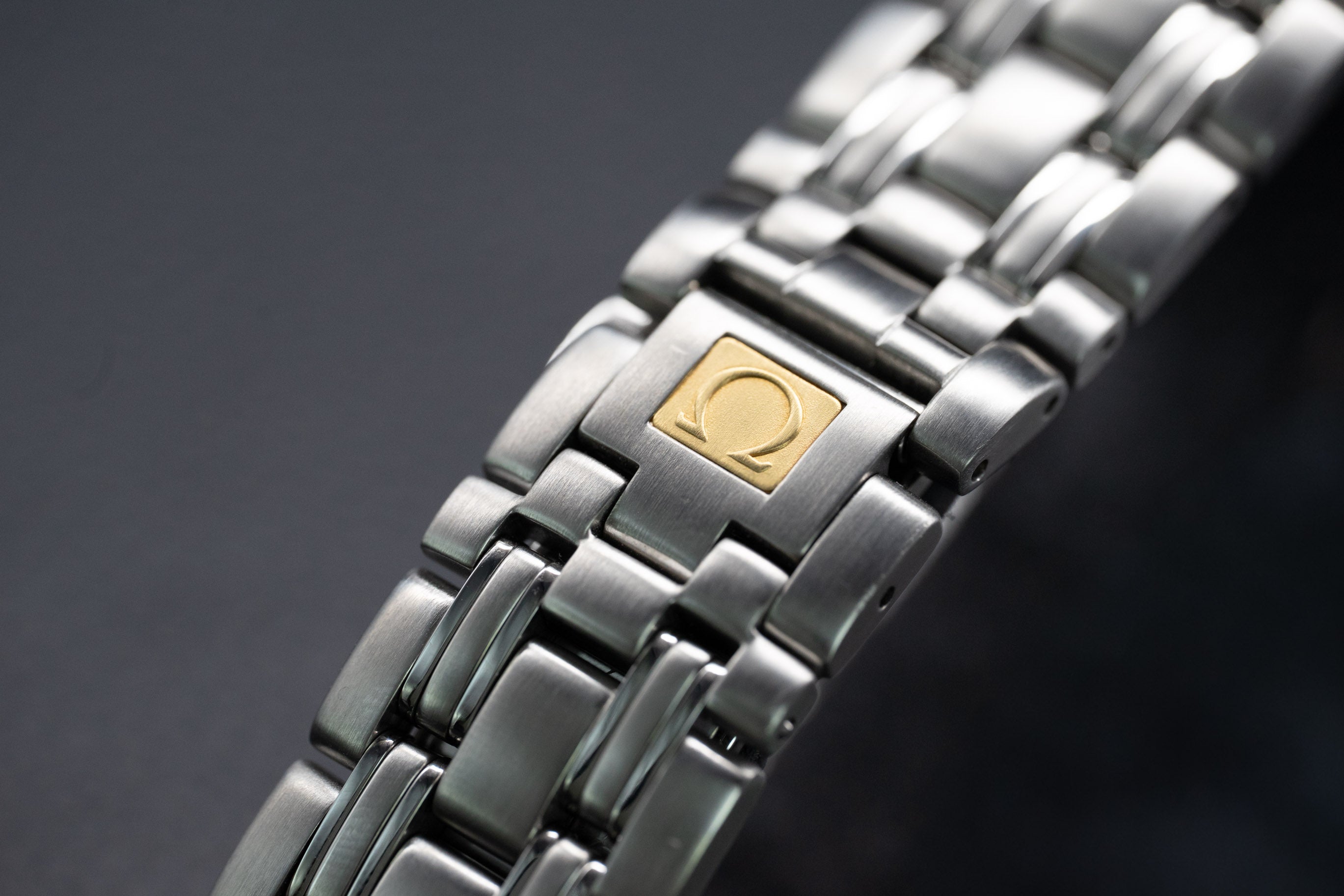 Omega Seamaster 120 2501.21 Silver Dial 2000 Papers