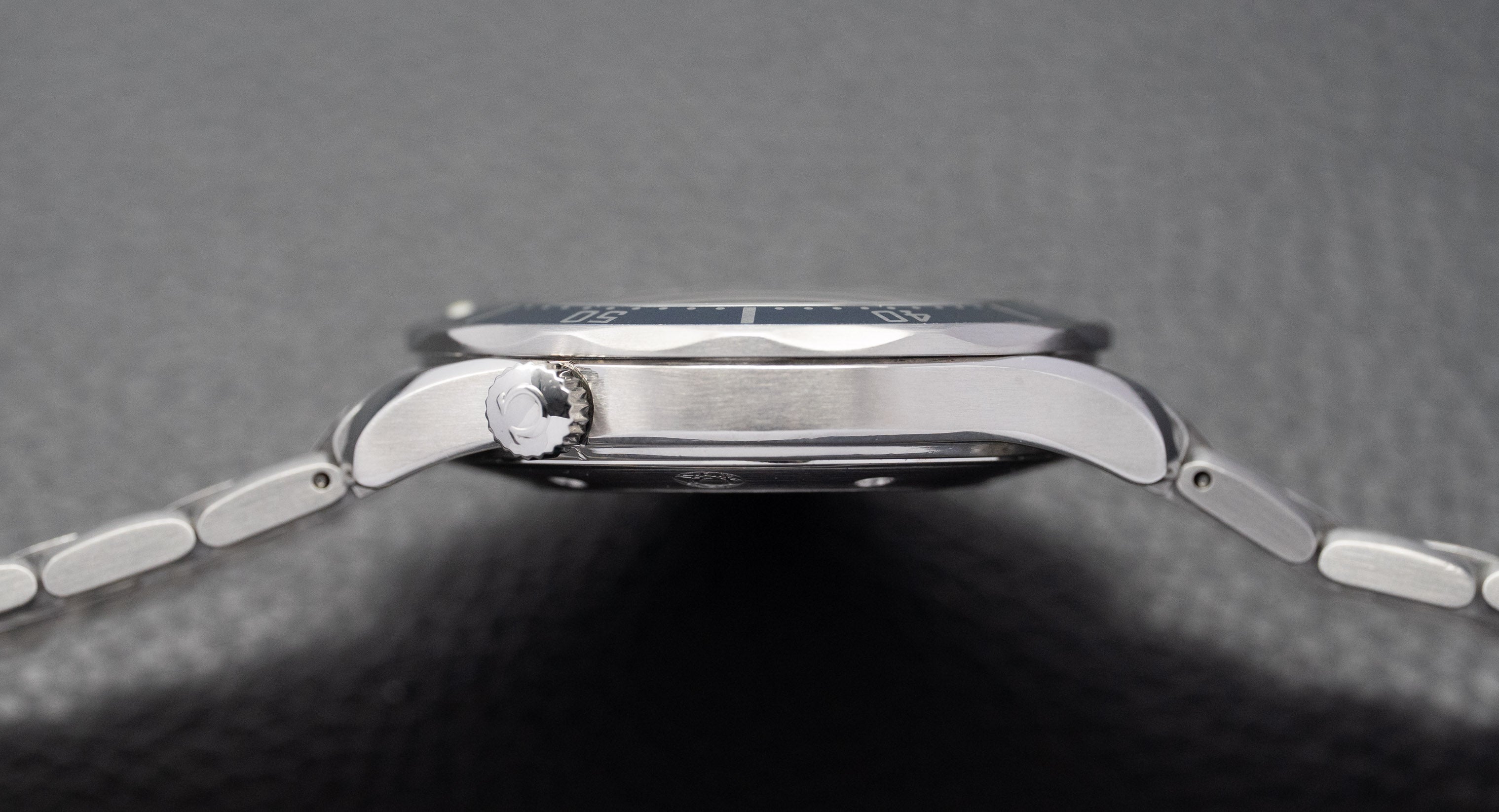 Omega Seamaster Diver 300 2541.80 Blue Dial 1998