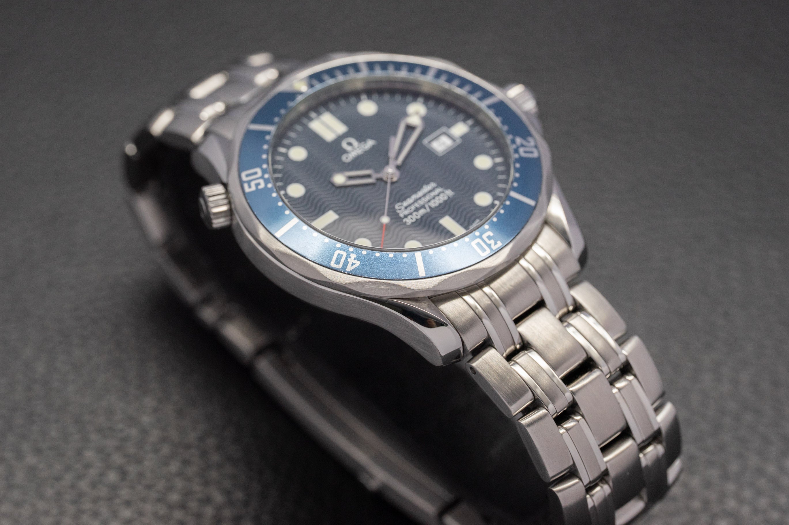 Omega Seamaster Diver 300 2541.80 Blue Dial 1998