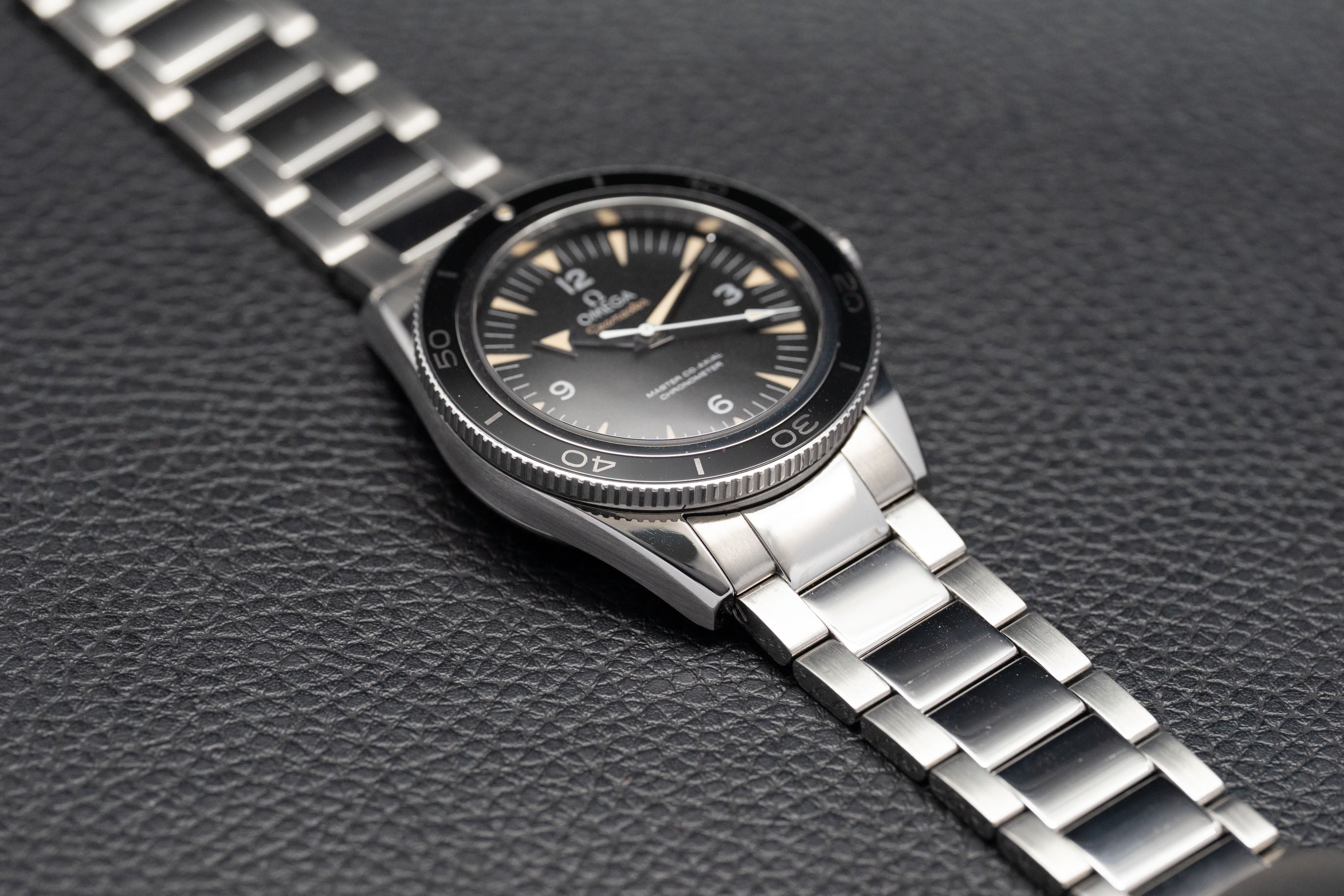 Omega Seamaster 300 233.30.41.21.01.001 Fullset 2015 Box+Papers