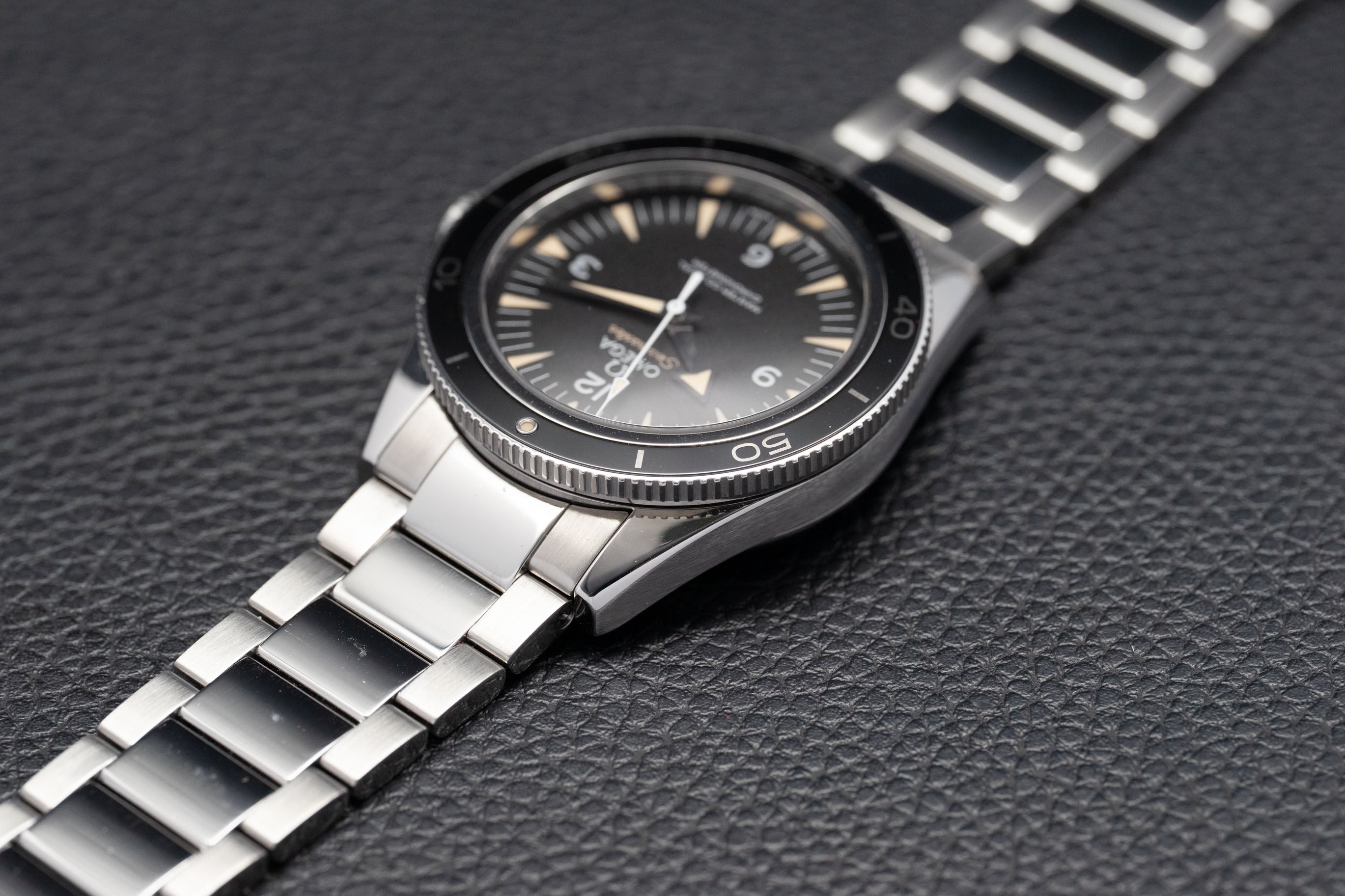 Omega Seamaster 300 233.30.41.21.01.001 Fullset 2015 Box+Papers