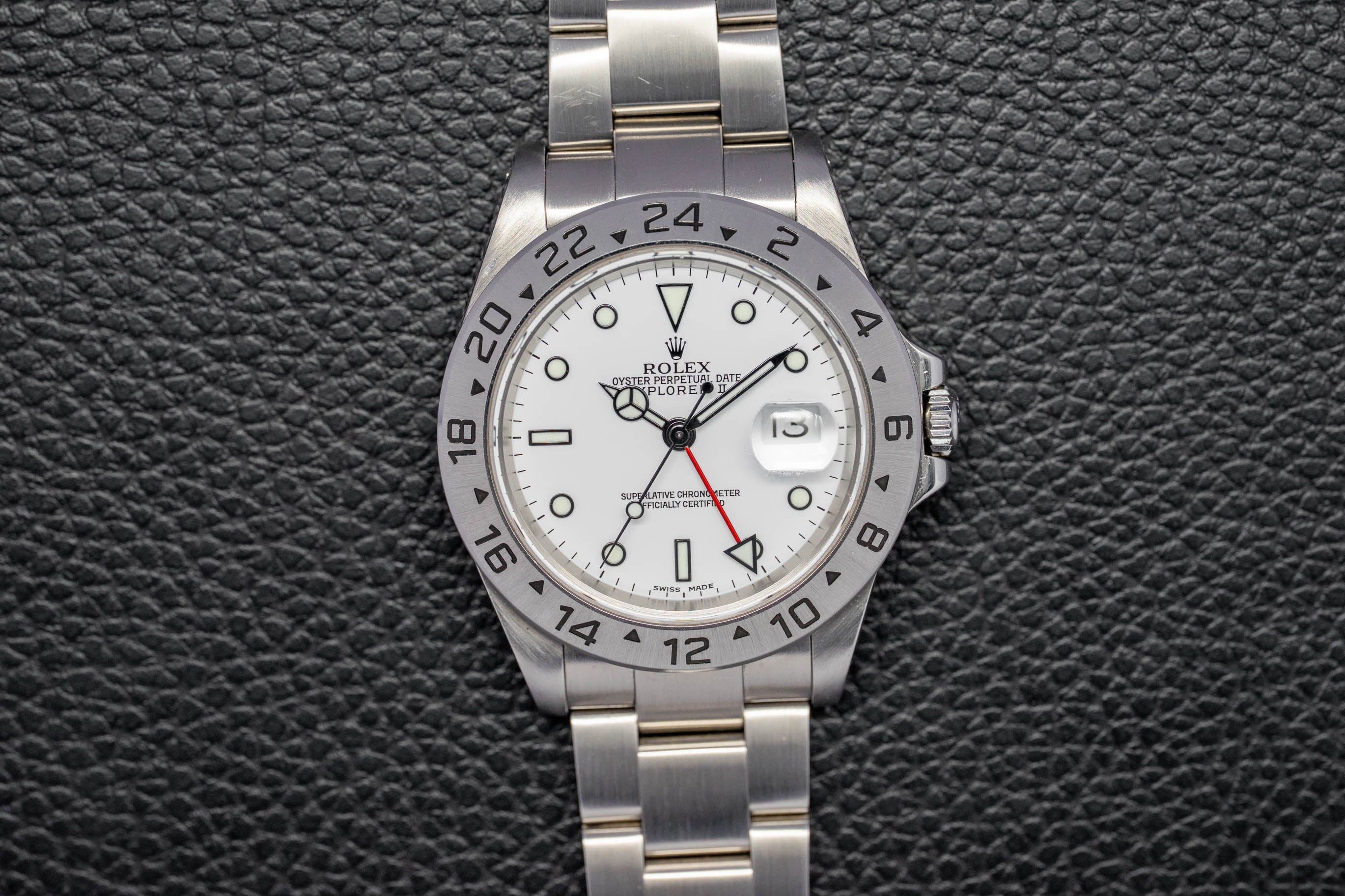 Rolex Explorer 2 Polar 16570 Complete Set 2002 Box + Papers