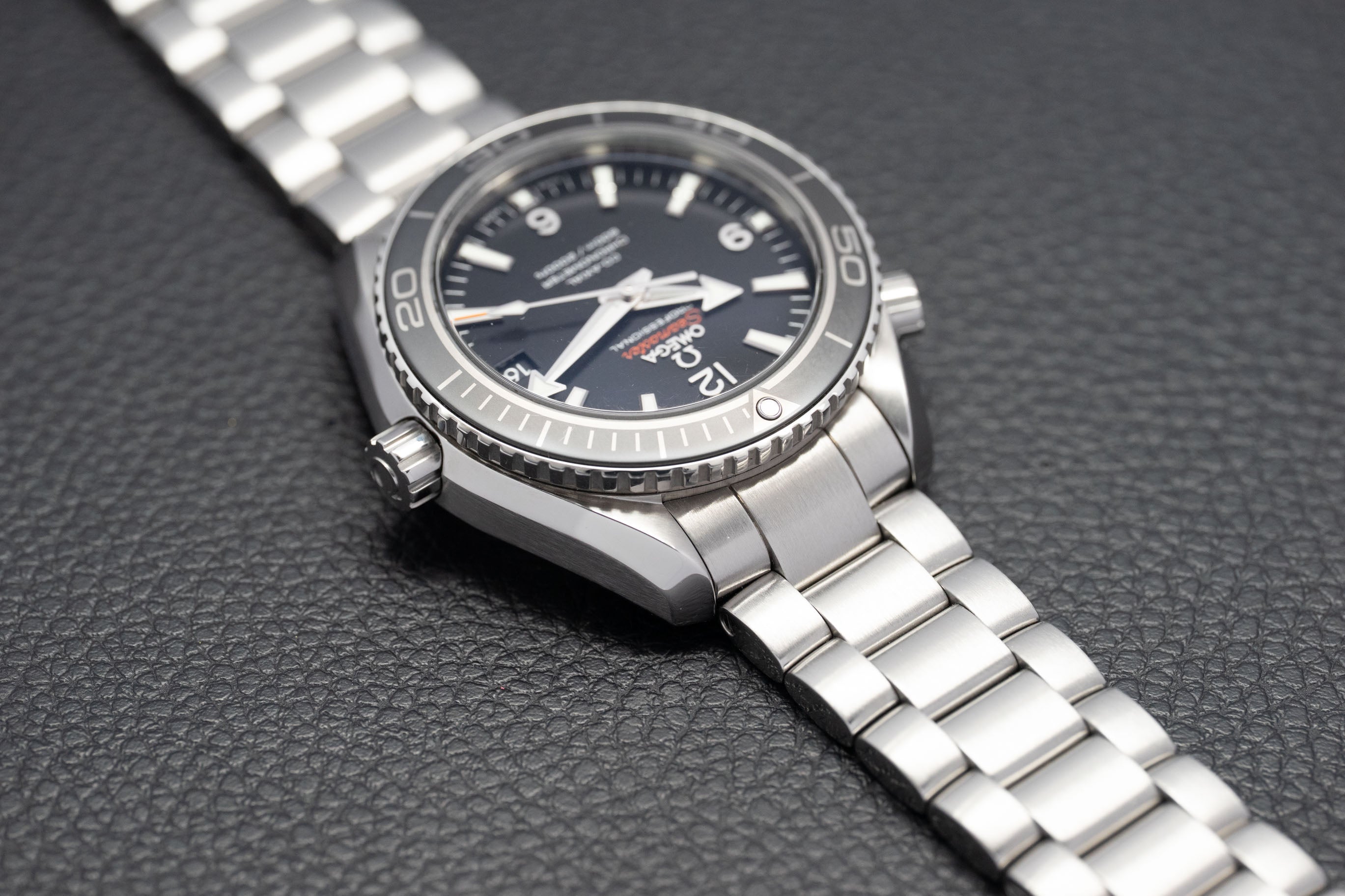 Omega Seamaster Planet Ocean 232.30.42.21.01.001 Fullset 2014 Box+Papers