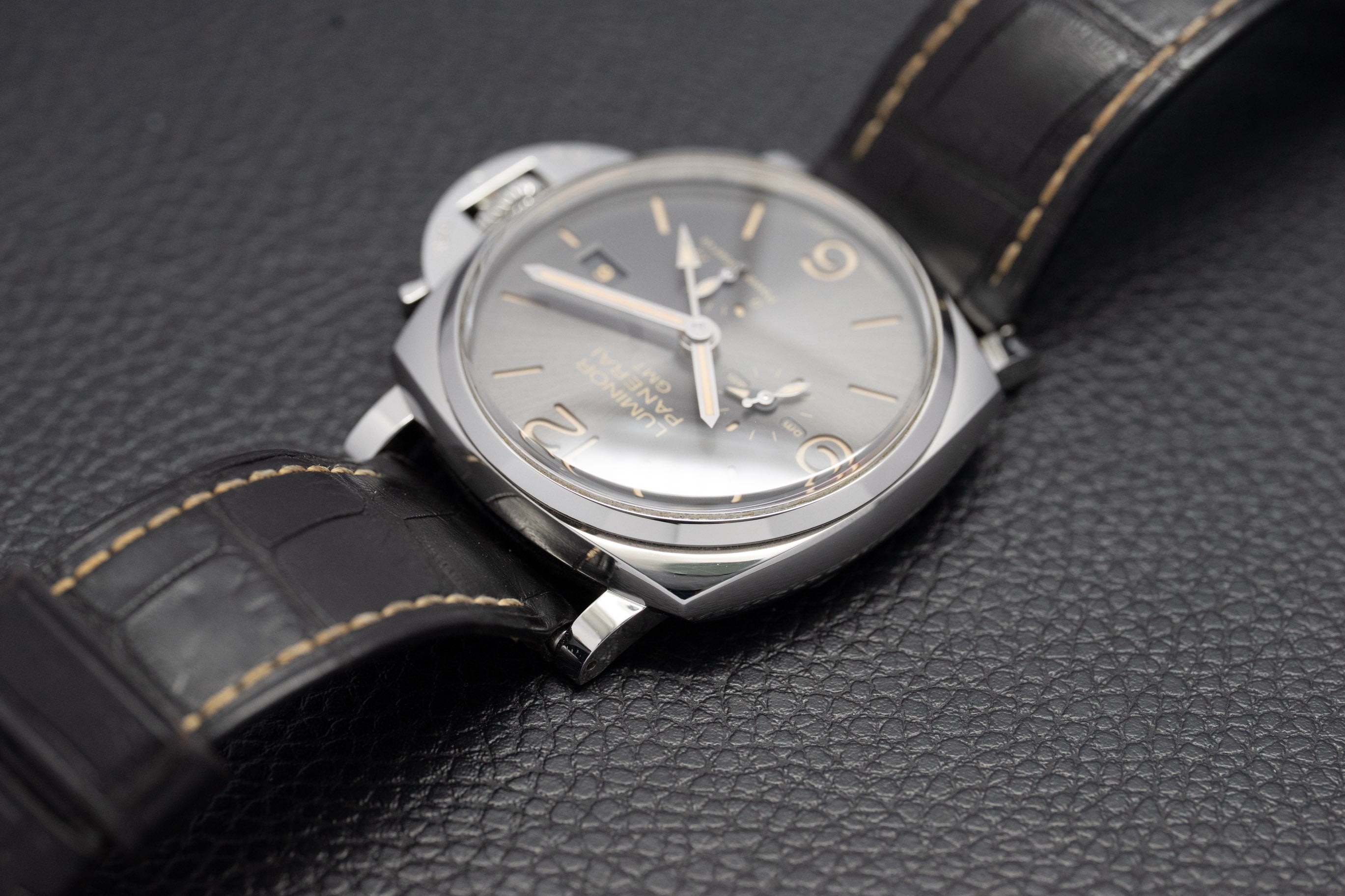 Panerai Luminor Due GMT PAM00944 Fullset 2020 Scatola+carta