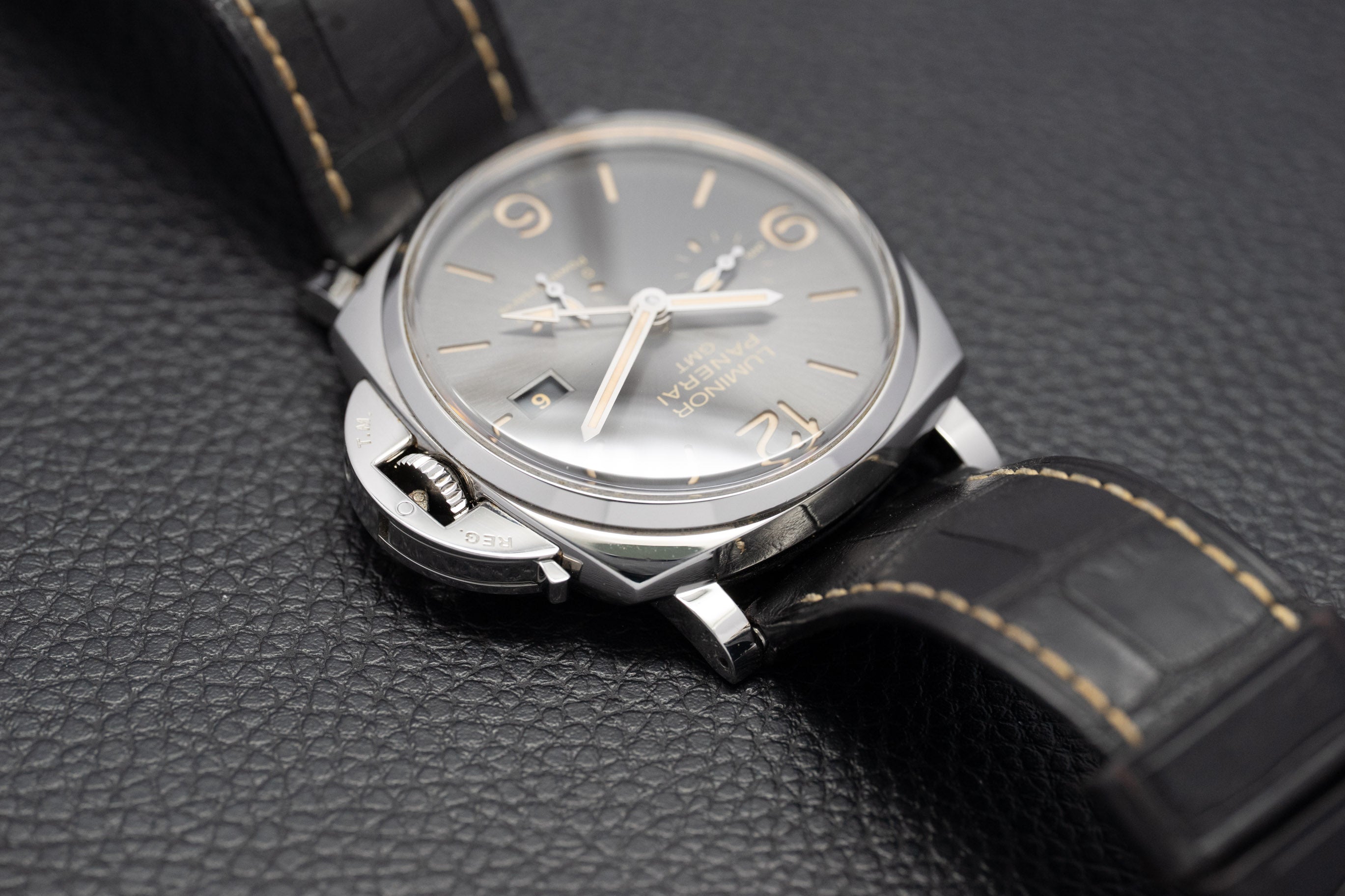 Panerai Luminor Due GMT PAM00944 Fullset 2020 Scatola+carta