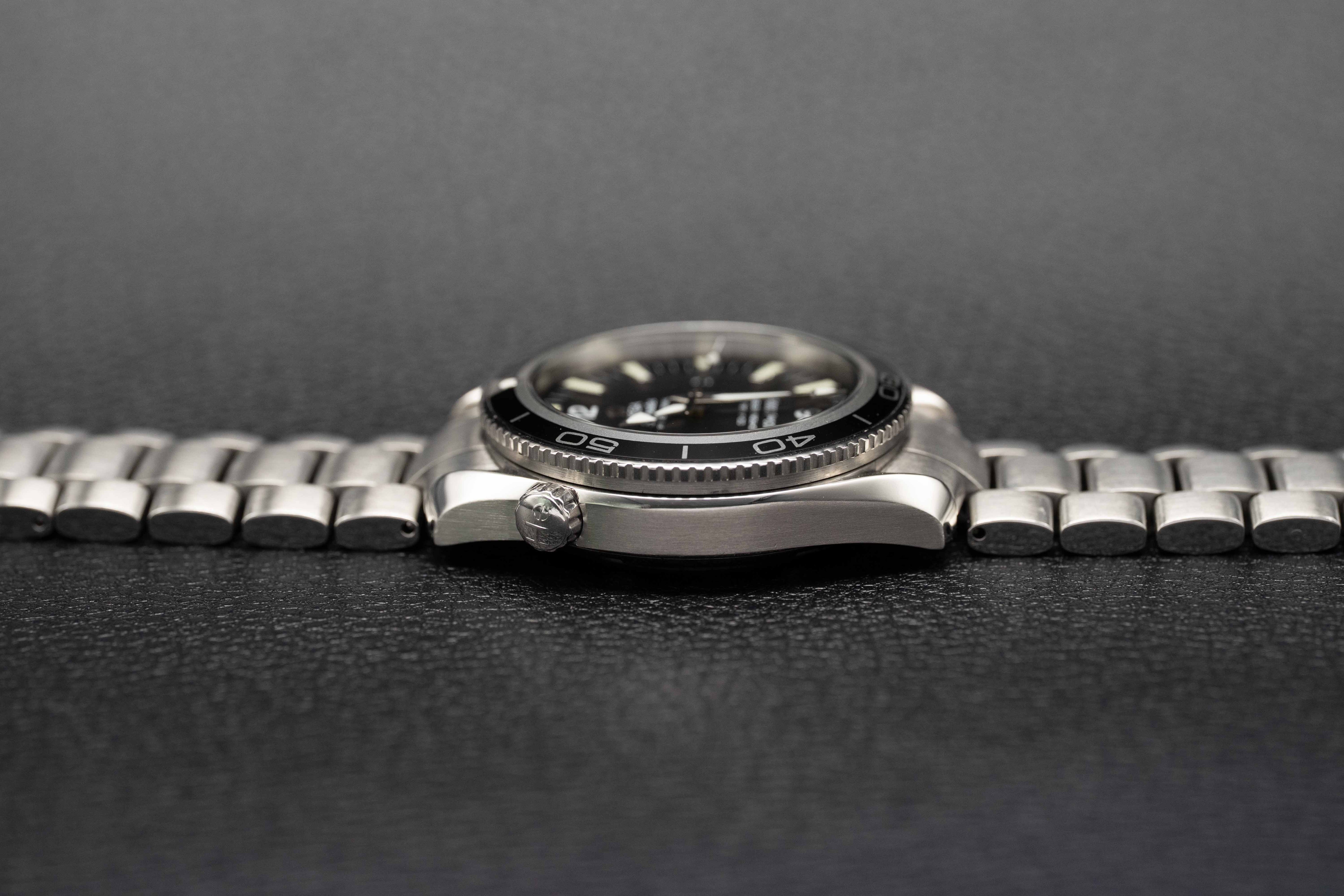 Omega Seamaster Planet Ocean 2201.50 Black Dial 2008