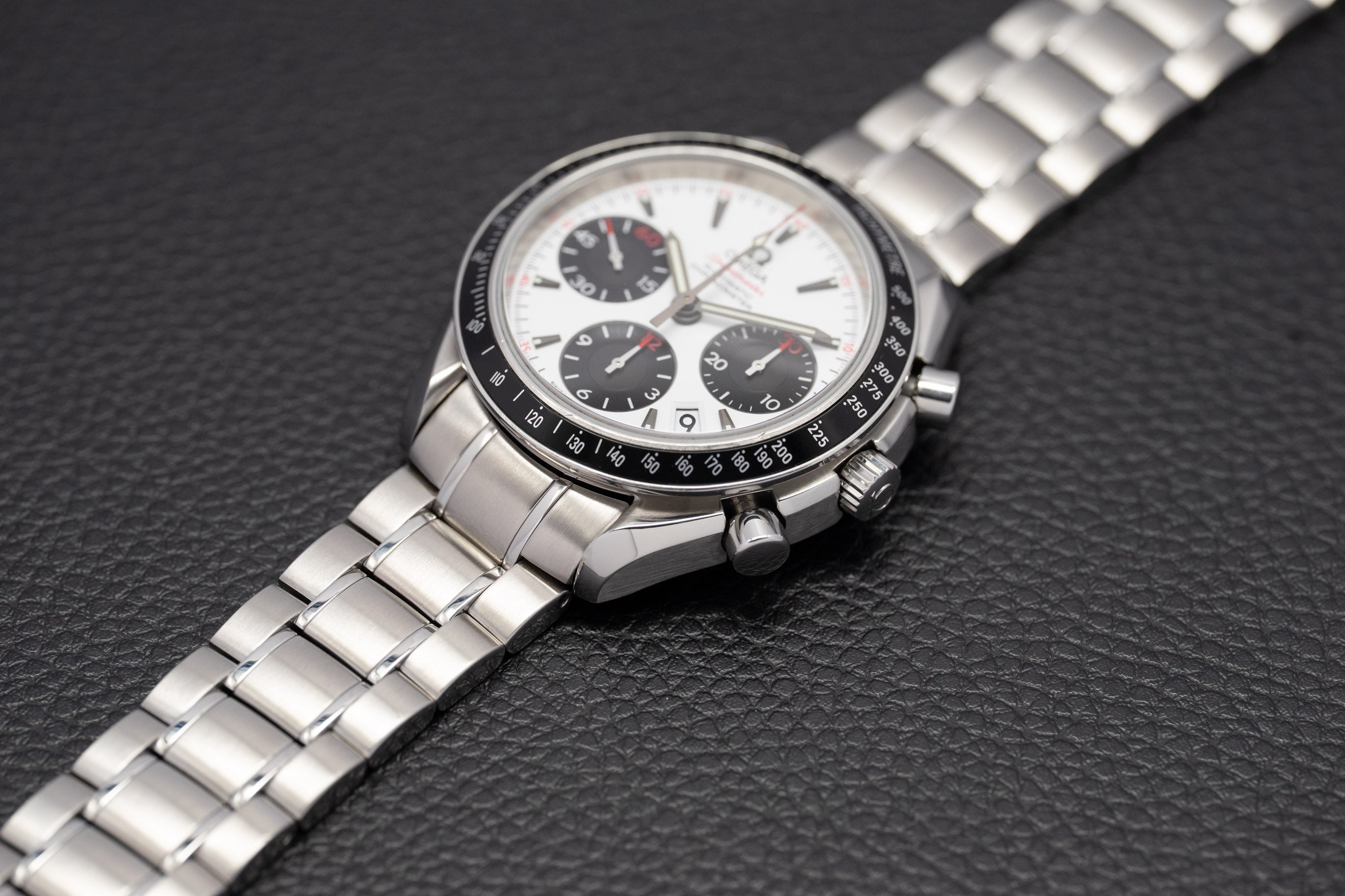 Omega Speedmaster Date 323.30.40.40.04.001 Fullset 2010 Box+Papers